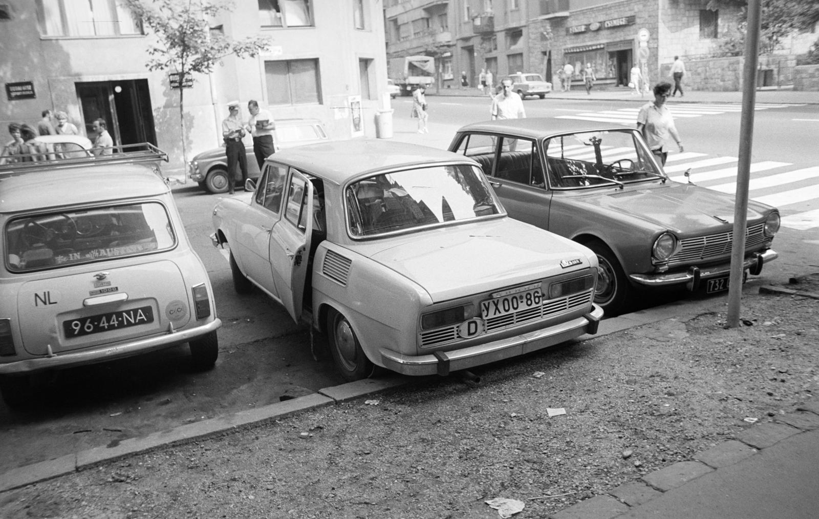 A kép forrását kérjük így adja meg: Fortepan / Budapest Főváros Levéltára. Levéltári jelzet: HU.BFL.XV.19.c.10, 1972, Budapest Főváros Levéltára / BRFK helyszínelési fényképei, BRFK Hivatala Bűnügyi Technikai Osztály, number plate, Fortepan #282993