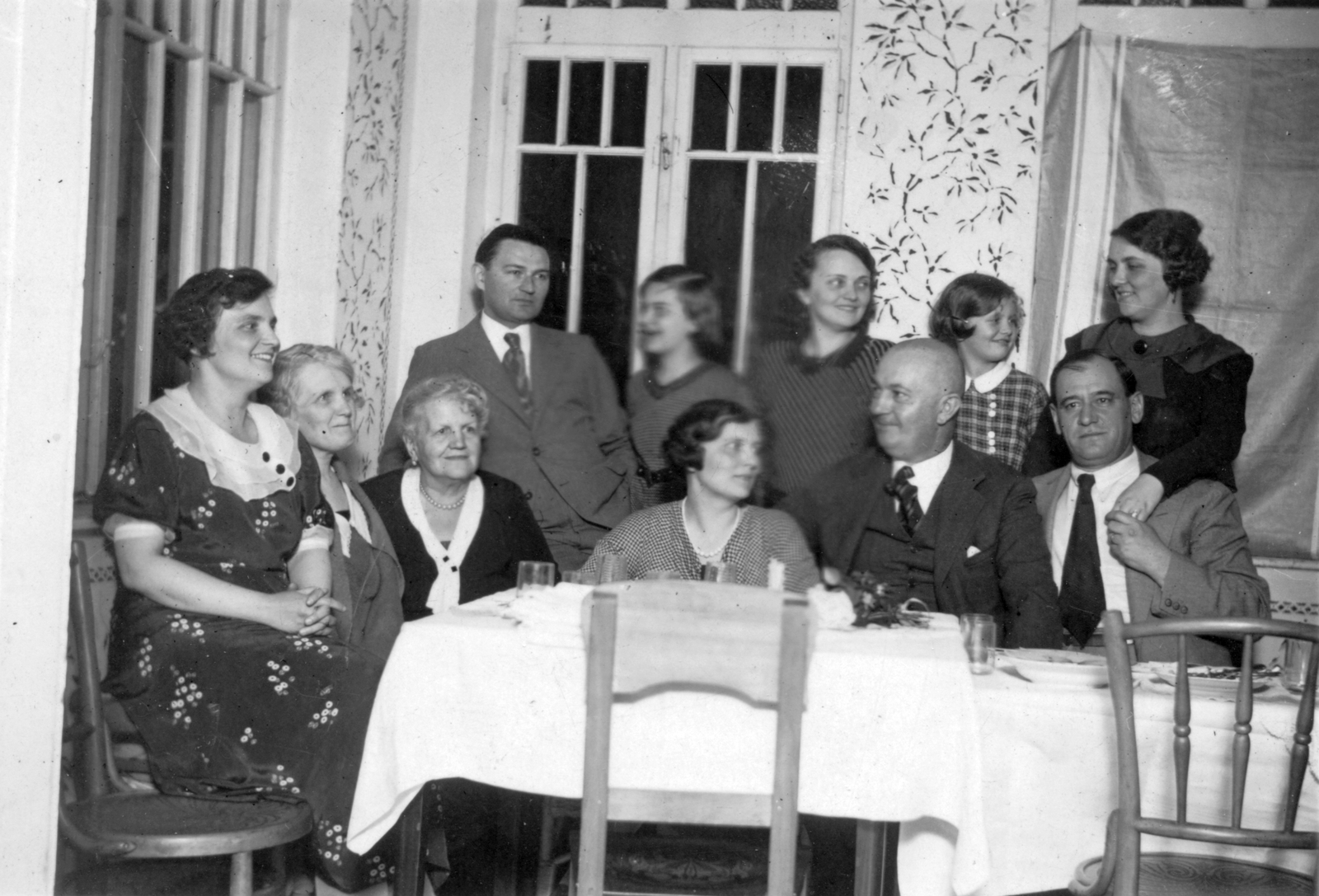 1930, Saly Noémi, meal, tableau, women, men, furniture, drinking, interior, table, chair, Fortepan #28366
