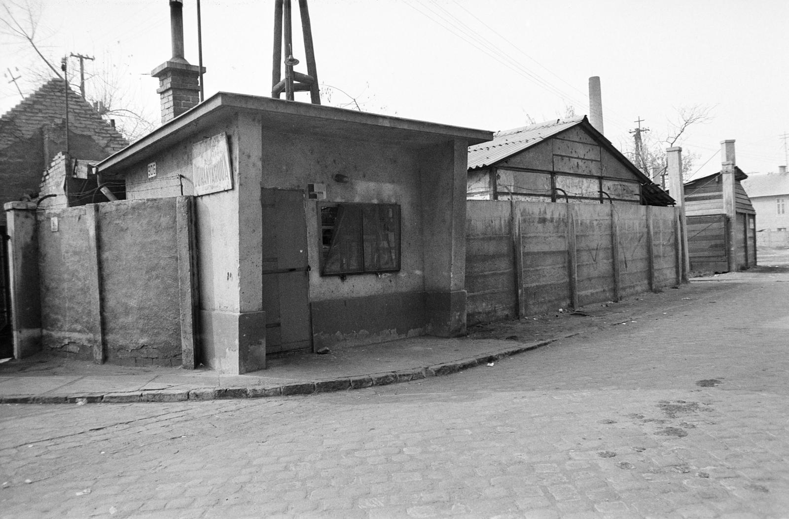 A kép forrását kérjük így adja meg: Fortepan / Budapest Főváros Levéltára. Levéltári jelzet: HU.BFL.XV.19.c.10, 1971, Budapest Főváros Levéltára / BRFK helyszínelési fényképei, BRFK Hivatala Bűnügyi Technikai Osztály, Fortepan #284207