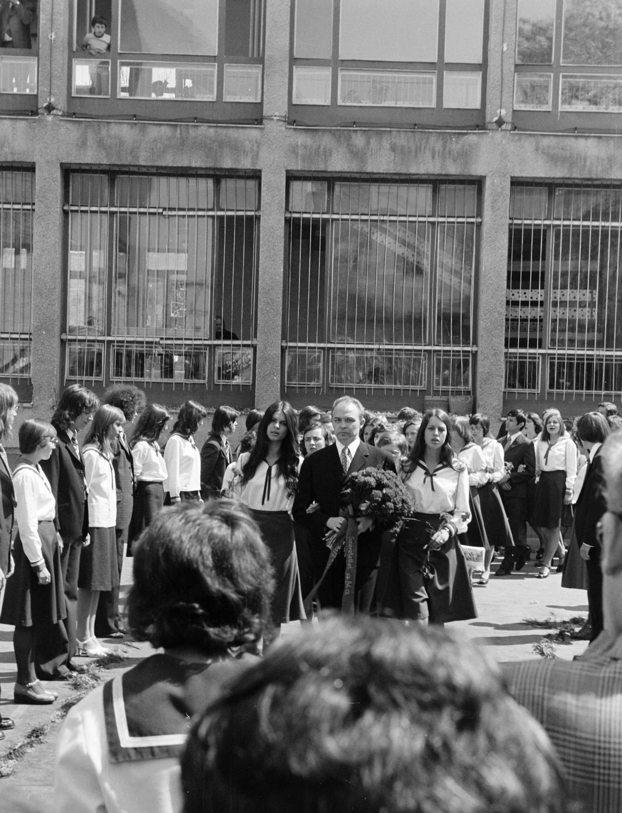Hungary, 1976, Bihari Erzsébet-Németh Tamás Lajos, graduation, Fortepan #284384