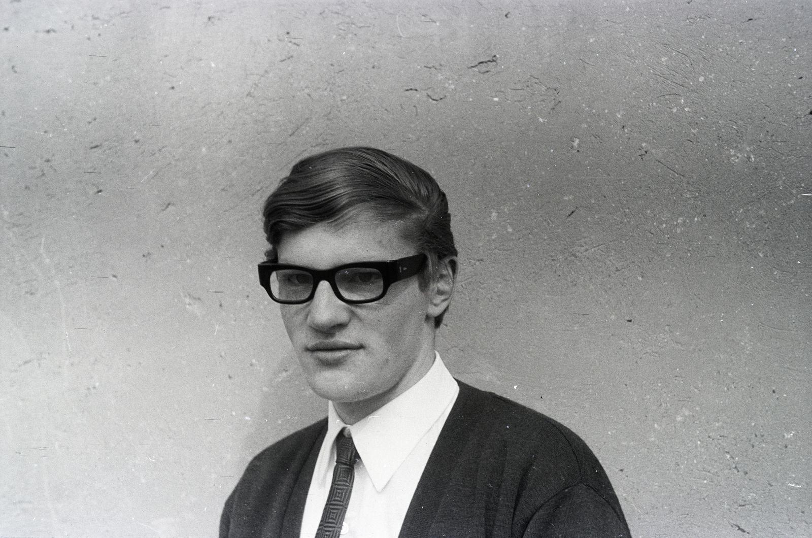 1976, Domokos József, portrait, man, glasses, Fortepan #284600
