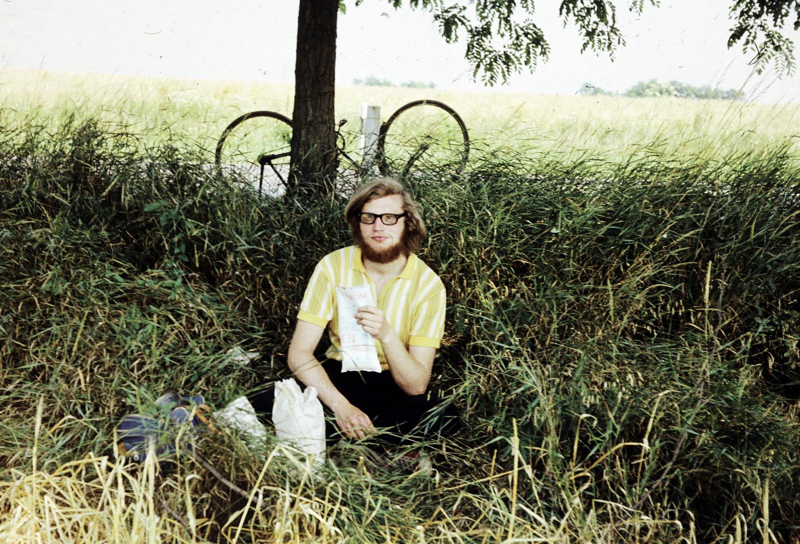 1973, Domokos József, Best of, bicycle, bag of milk, Fortepan #284607