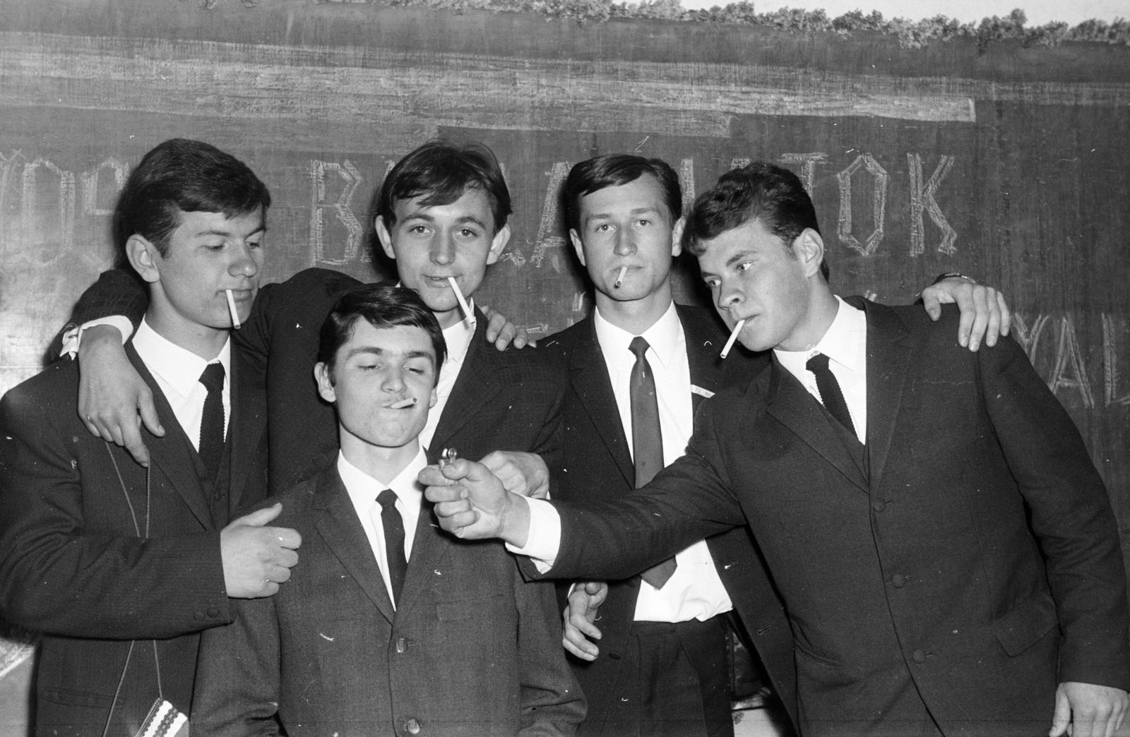 1965, Domokos József, Best of, matura exam, smoking, tie, cigarette, lighter, suit, Fortepan #284677