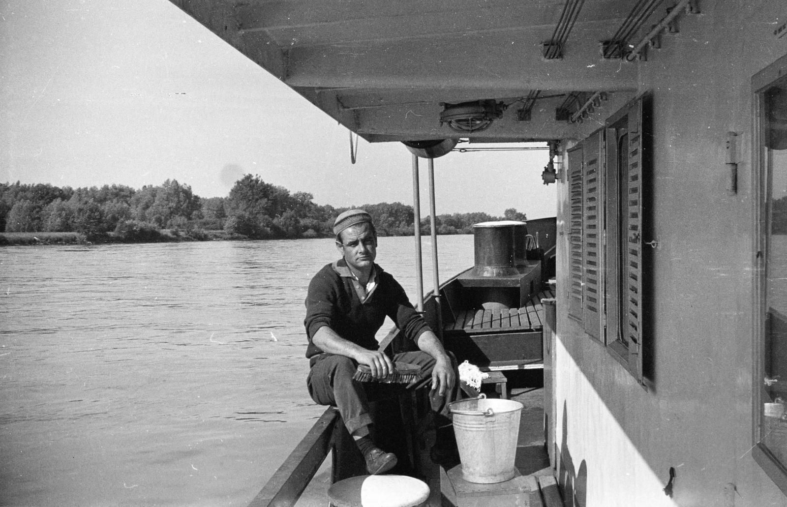 1974, Domokos József, Best of, sailor, brush, bucket, Fortepan #284791