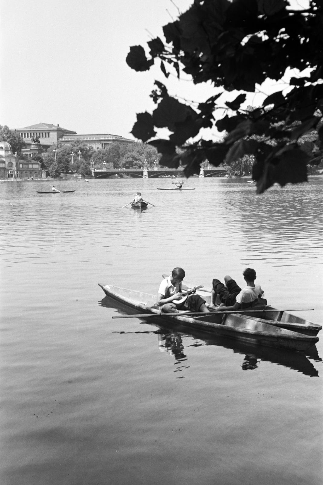 1937, Gara család, csónakázás, Fortepan #285015