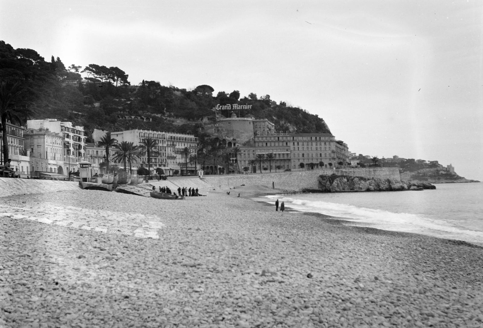 Franciaország, Nizza, Plage des Ponchettes., 1930, Gara Andor, Fortepan #285149