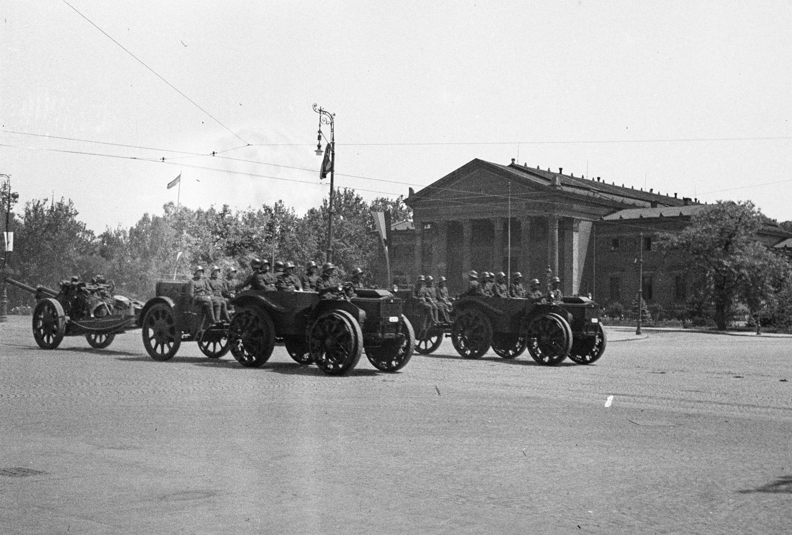 1938, Gara Andor, parade, artillery, Fortepan #285232