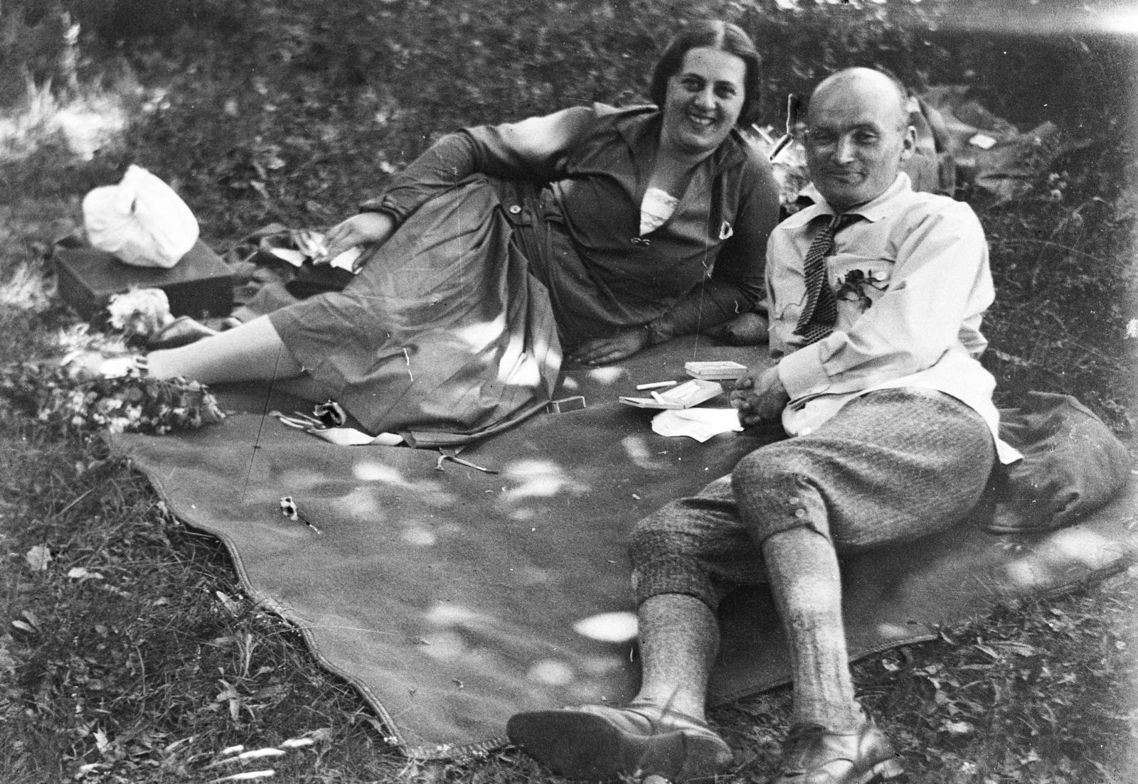 1920, Gara Andor, picnic, relaxation, plaid, Fortepan #285249