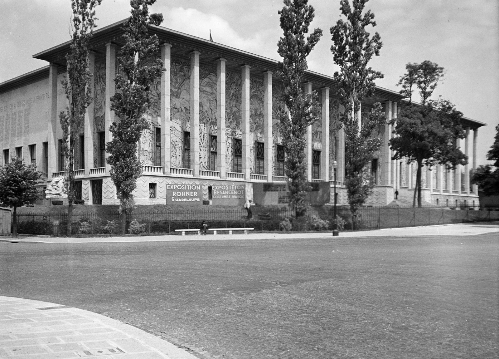 Franciaország, Párizs, az 1931-es Nemzetközi Gyarmati Kiállítás alkalmából épült Palais de la Porte-Dorée, később Bevándorlástörténeti Múzeum., 1937, Gara Andor, középület, Fortepan #285272