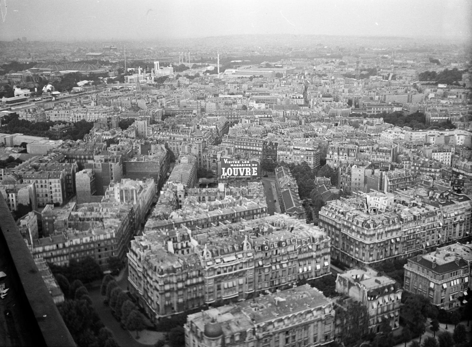 Franciaország, Párizs, Világkiállítás 1937., kilátás az Eiffel-toronyból, a kép bal felső sarkában a Grand Palais., 1937, Gara Andor, Best of, felirat, épület, múzeum, Fortepan #285296