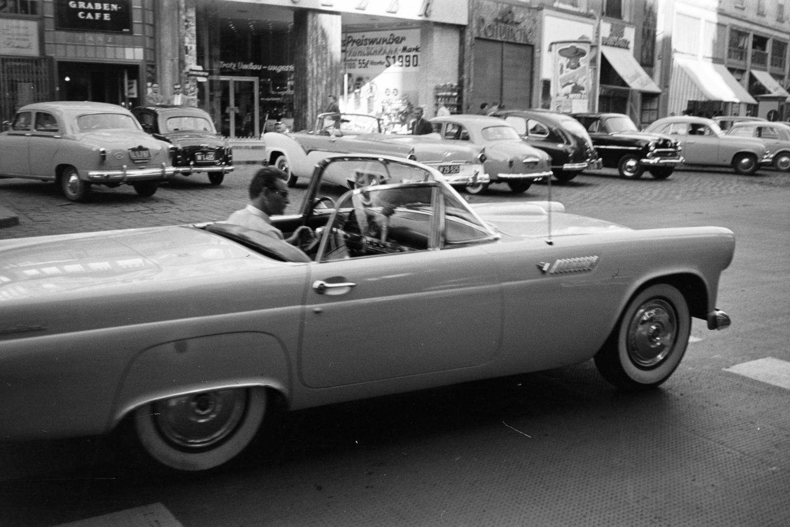 Ausztria, Bécs, a Graben a Spiegelgasse torkolatánál., 1959, Gara Andor, Best of, parkoló, Ford Thunderbird, Fortepan #285374