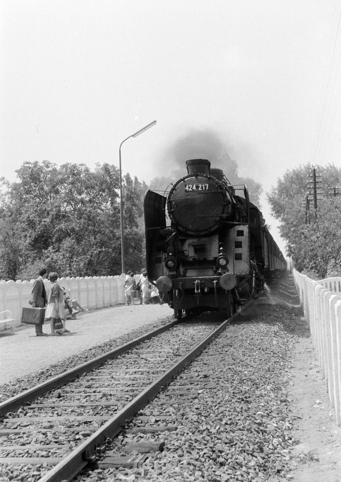1960, Gara Andor, steam locomotive, MÁV Class 424, Fortepan #285517