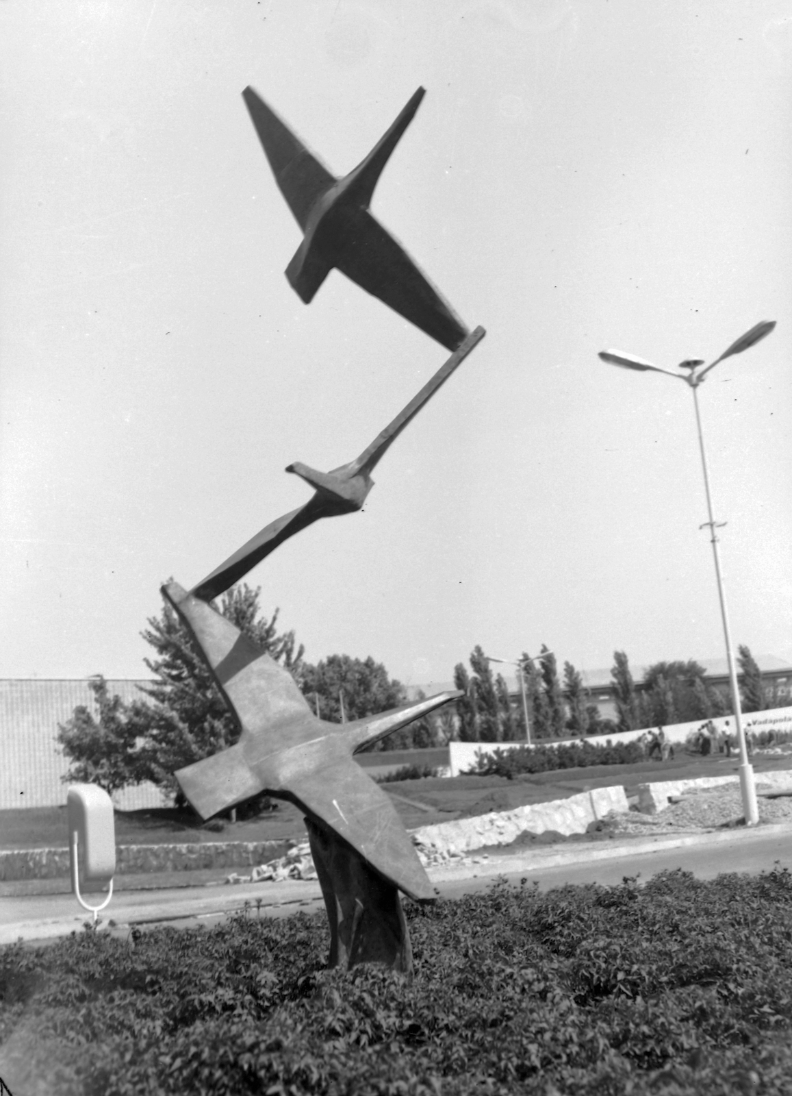 Hungary, Budapest X., Albertirsai úti vásár területe, Palotai Gyula szobrász alkotása a Vadászati Világkiállításra készült., 1970, Fortepan, sculpture, Budapest, Fortepan #28556