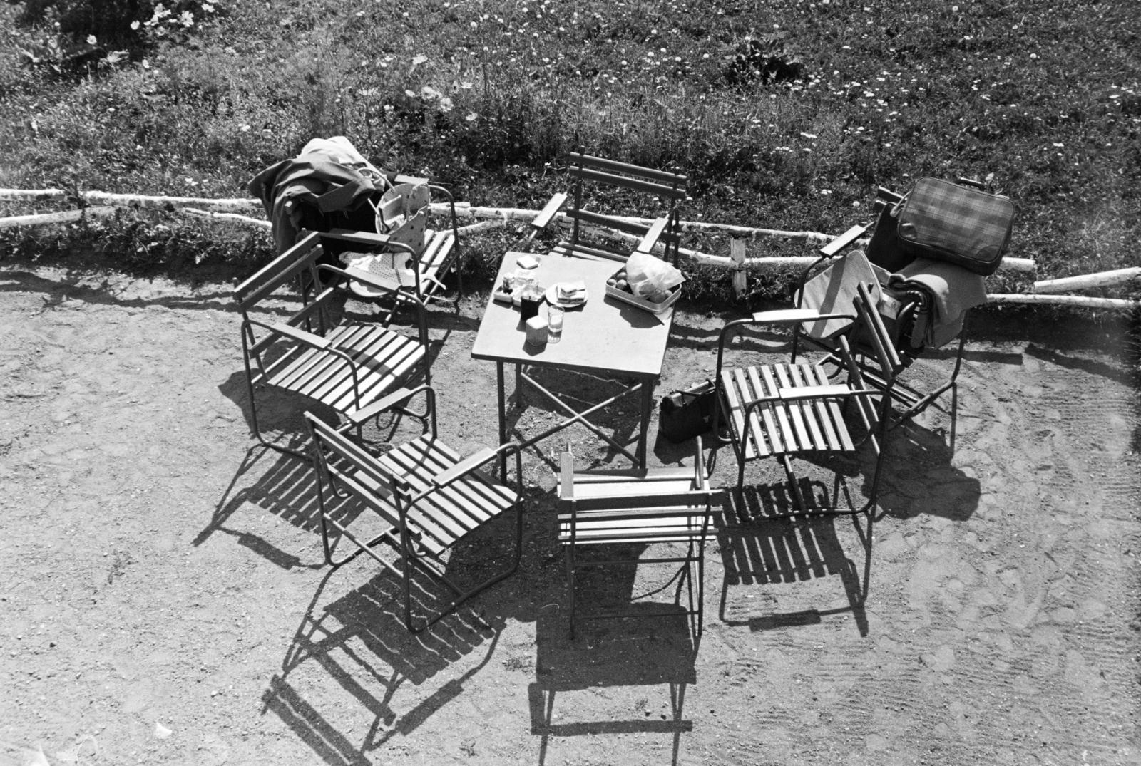 1958, Gara család, árnyék, szék, asztal, felülnézet, Fortepan #285587