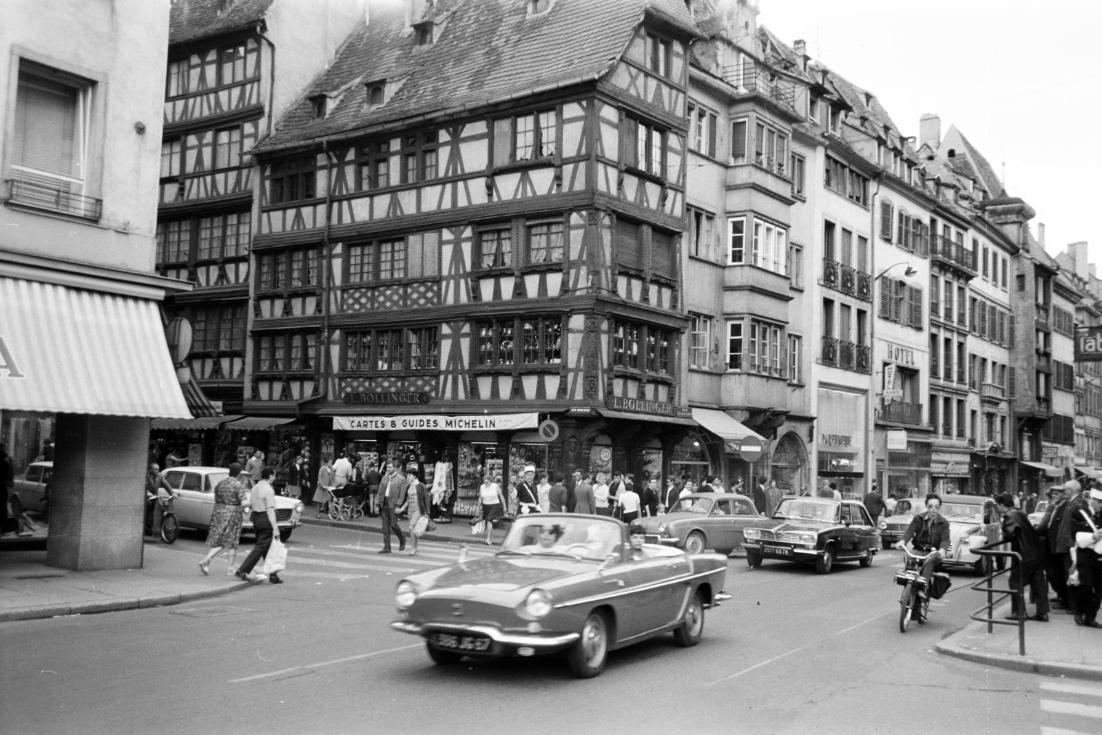 1969, Gara Andor, Renault Dauphine, Renault 16, térképbolt, Renault Caravelle, fachwerk, Fortepan #285656