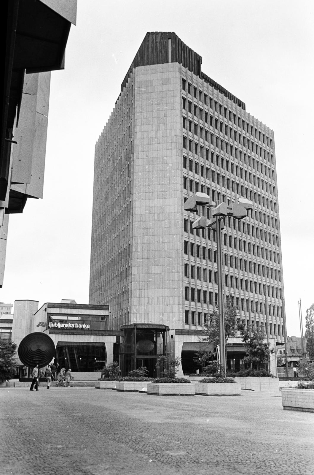 Szlovénia, Ljubljana, Trg Republike., 1973, Gara Andor, Jugoszlávia, Fortepan #285720