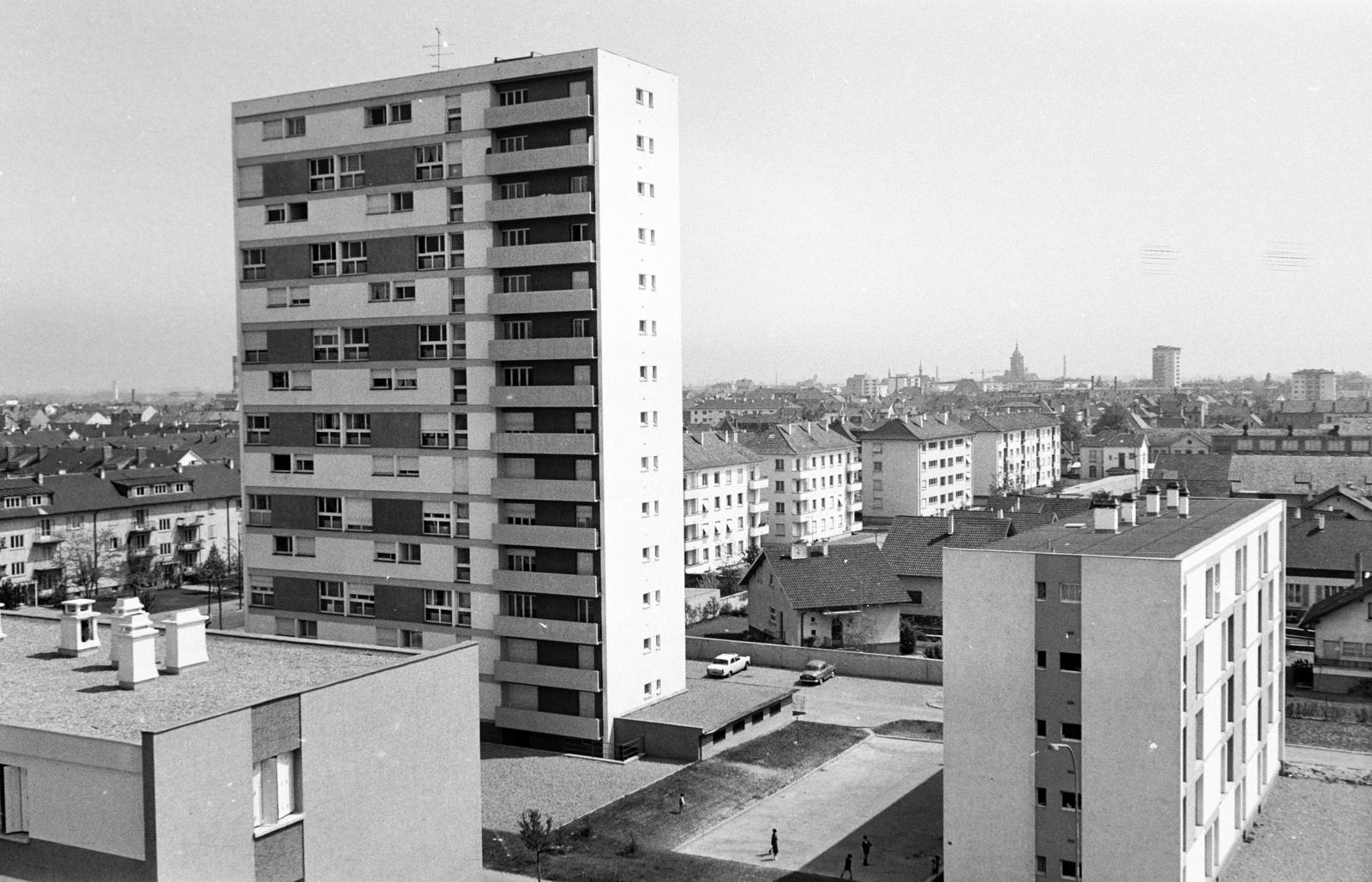 France, Colmar, kilátás kelet felé a Rue de Schongau 1. számú házból., 1965, Gara Andor, bird's eye view, blocks, Fortepan #285744