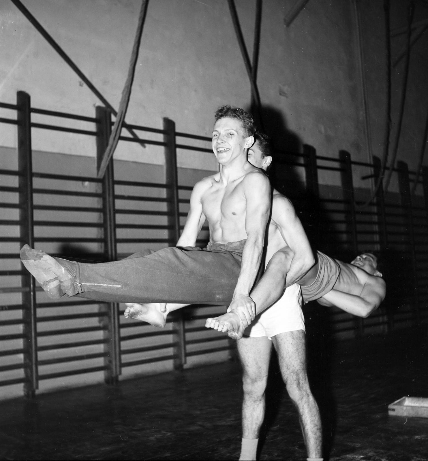 1958, Gara család, akrobatika, akrobata, Fortepan #285794