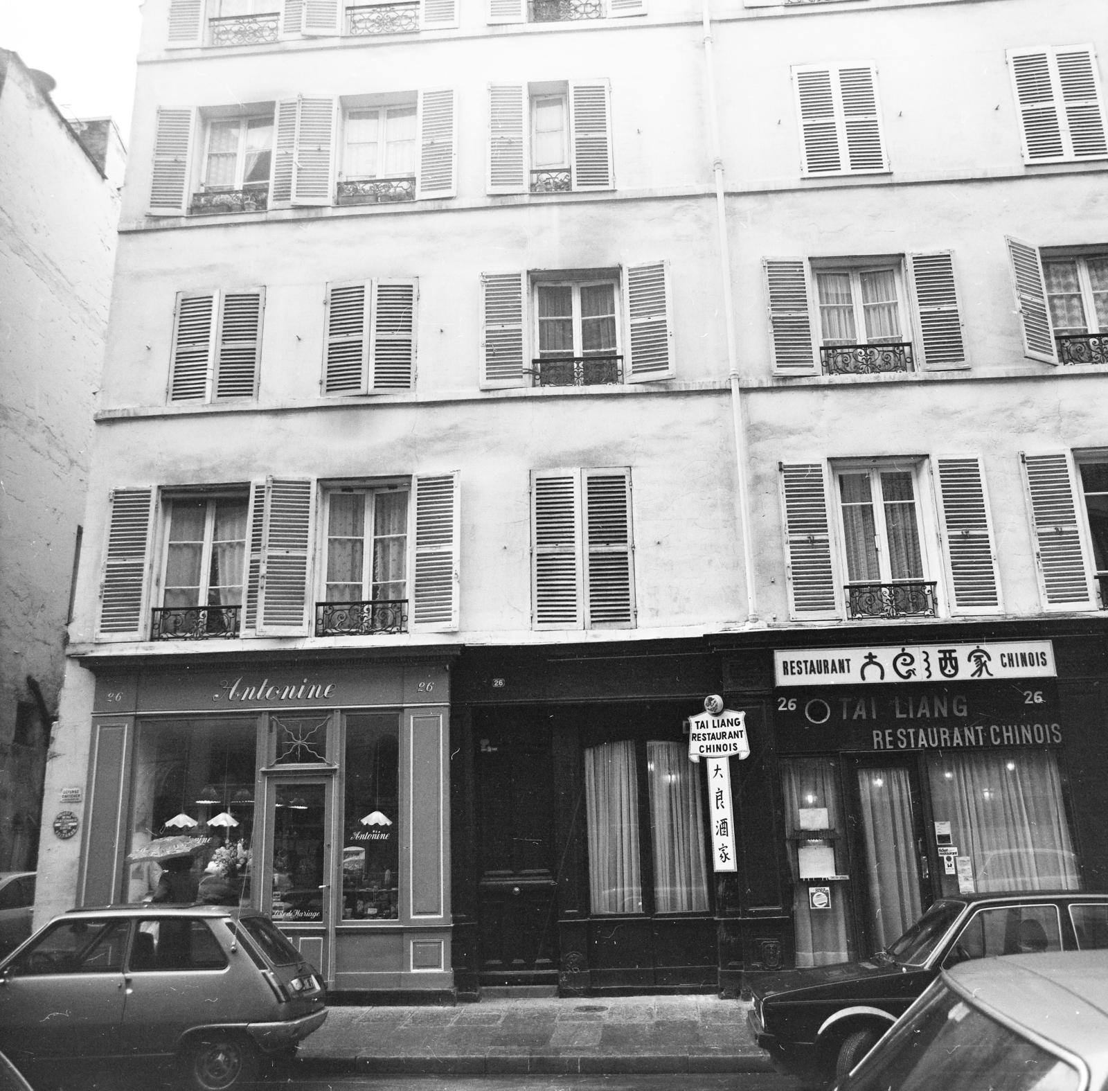 1976, Gara család, store display, french sign, venetian blind, Fortepan #285838