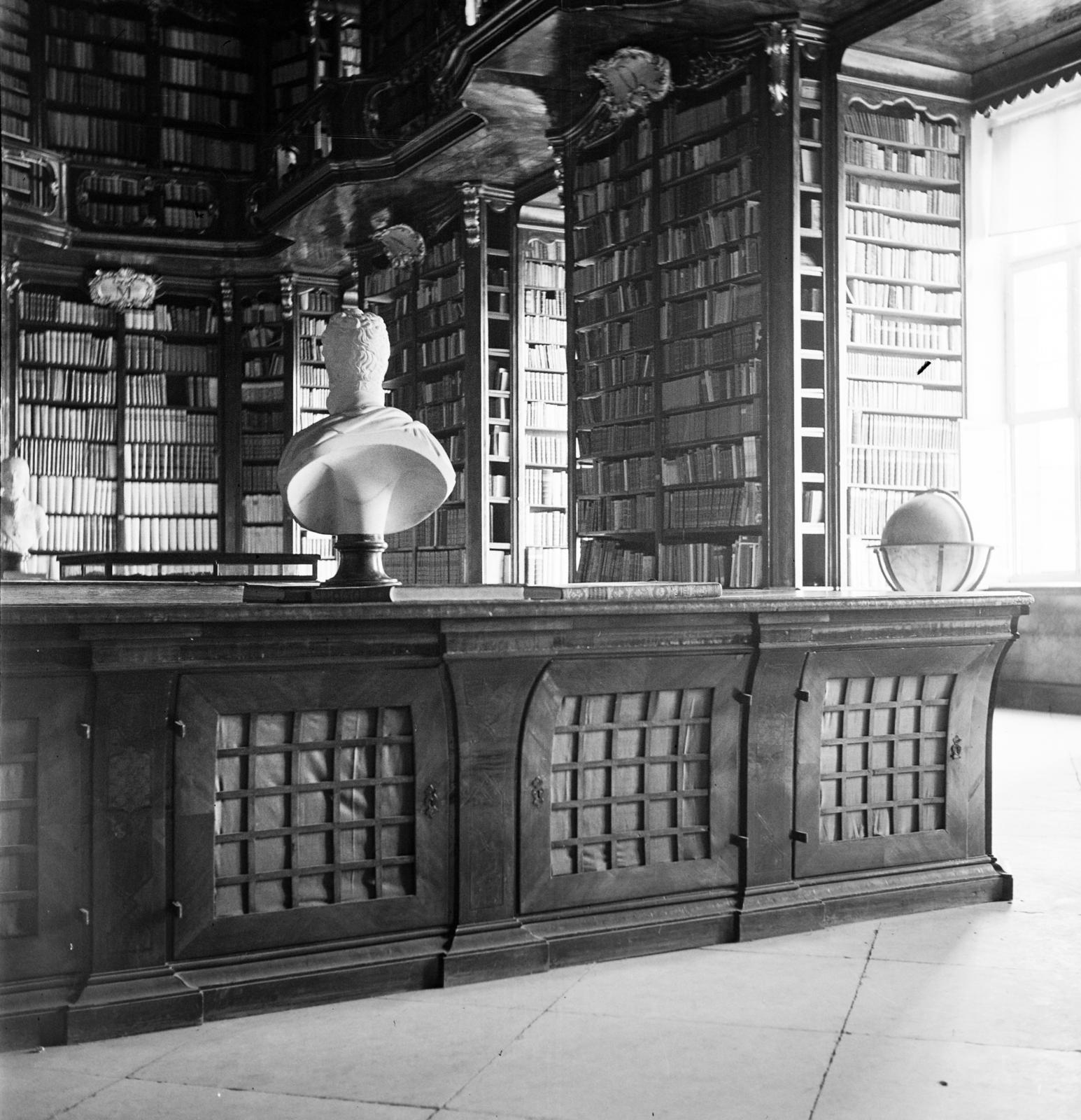 Ausztria, Sankt Florian, Szent Flórián-kolostor, Apátsági könyvtár., 1933, Kieselbach Tamás, Fortepan #286302