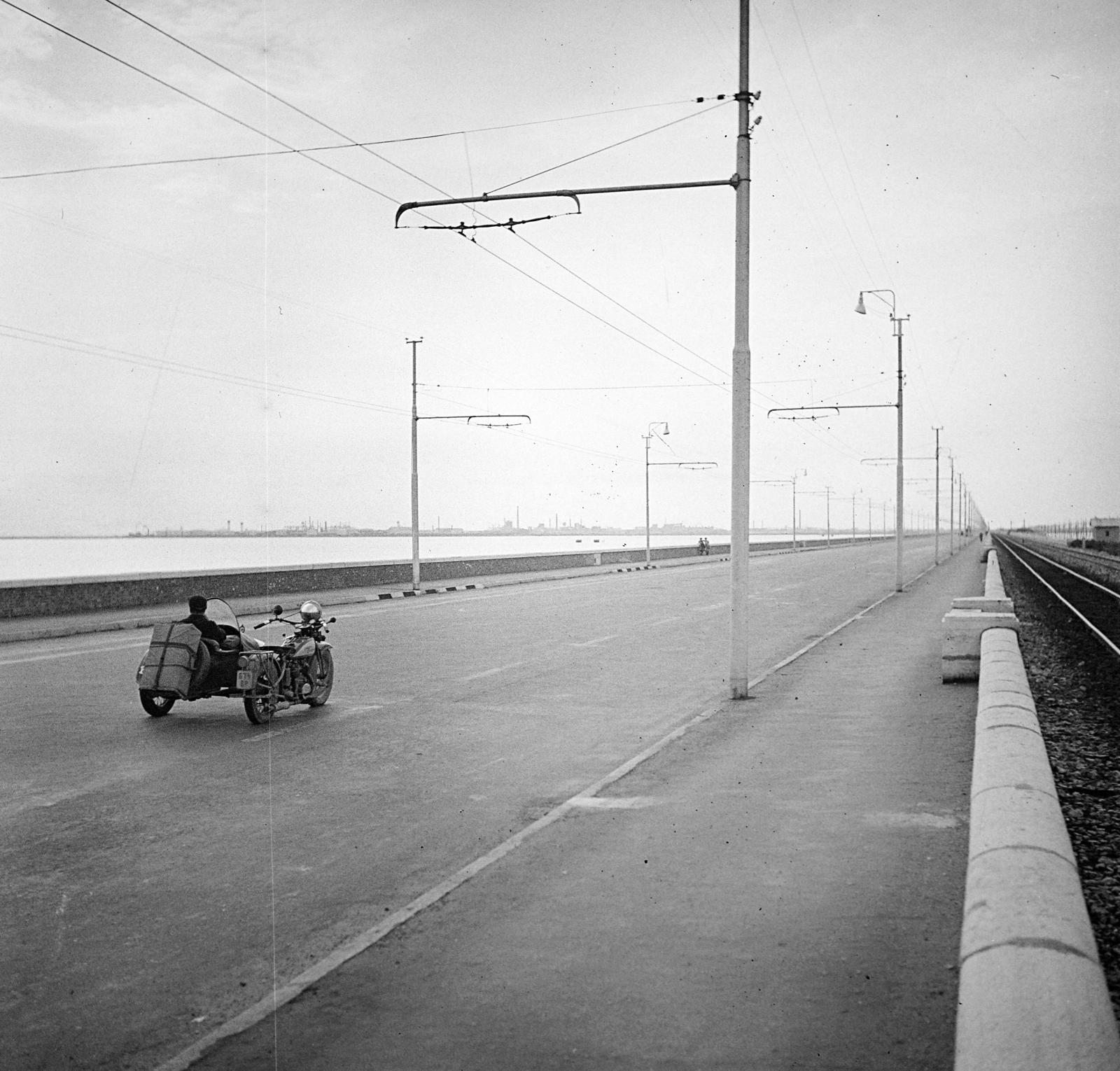 Italy, Venice, Ponte della Libertà (ekkor Ponte Littorio)., 1934, Kieselbach Tamás, Harley-Davidson-brand, Fortepan #286329