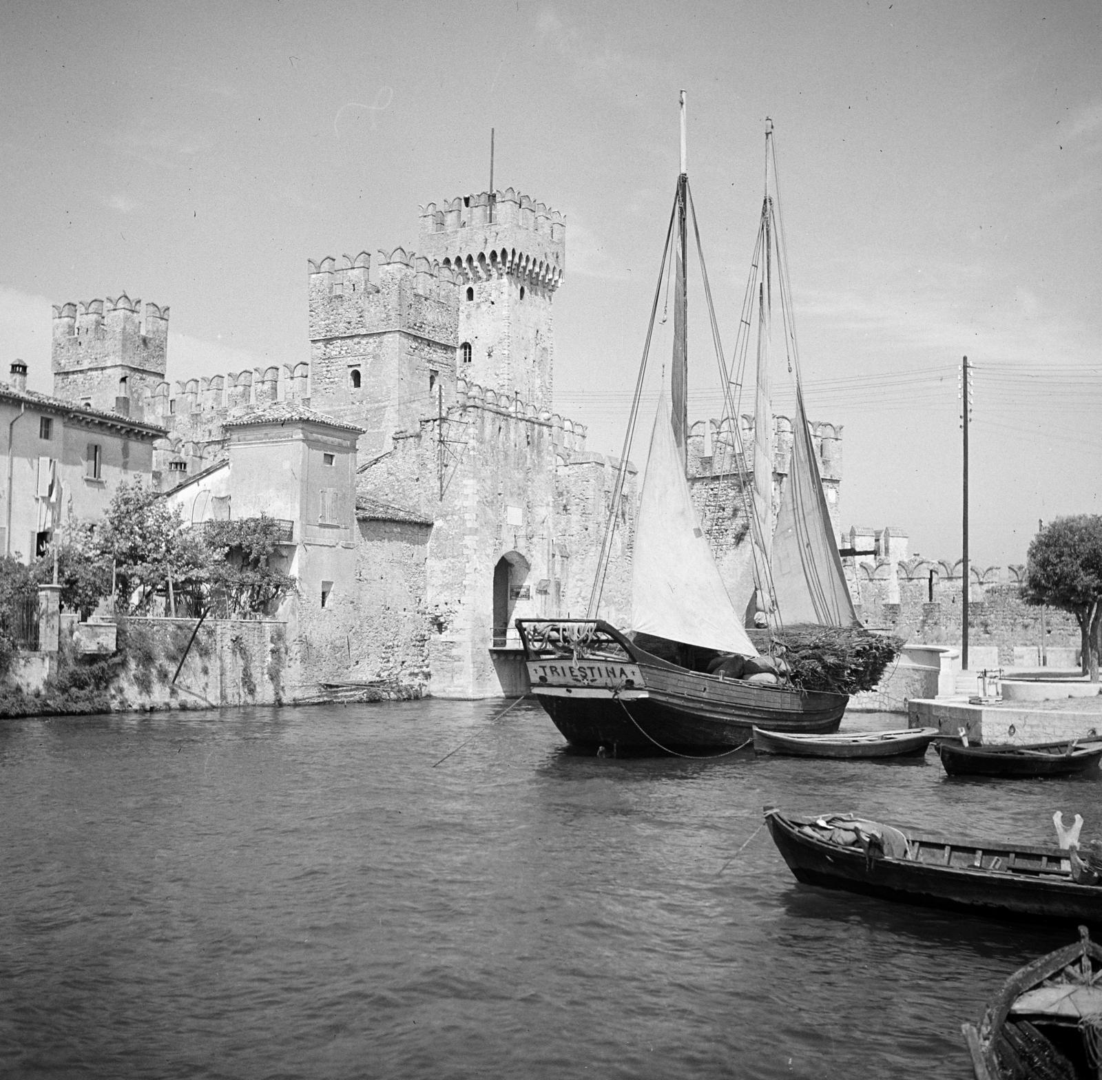 Olaszország, Sirmione, Scaliger-kastély., 1934, Kieselbach Tamás, vár, erőd, kastély, Fortepan #286401