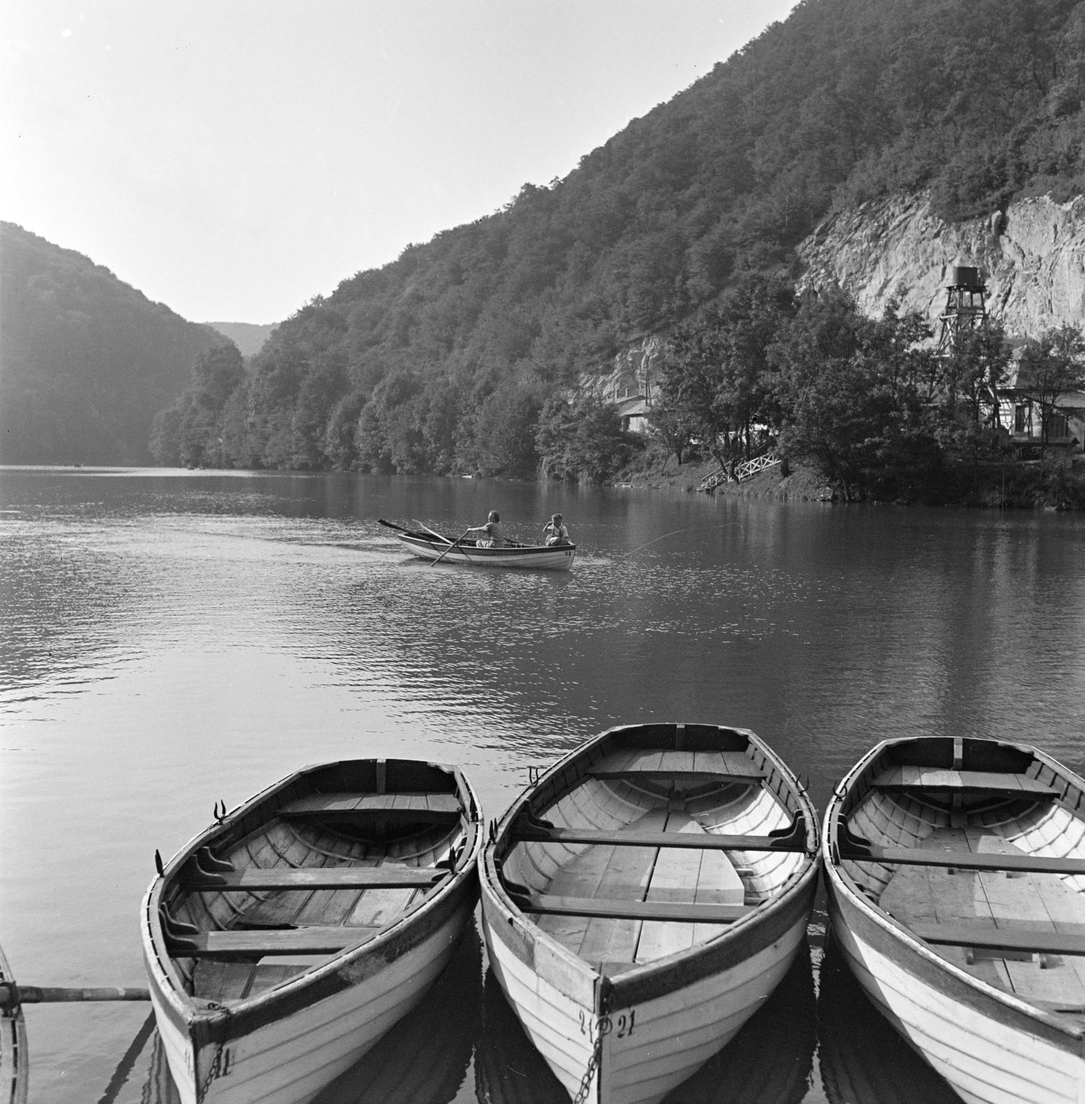 Hungary, Miskolc, Hámori-tó., 1941, Kieselbach Tamás, Fortepan #286462