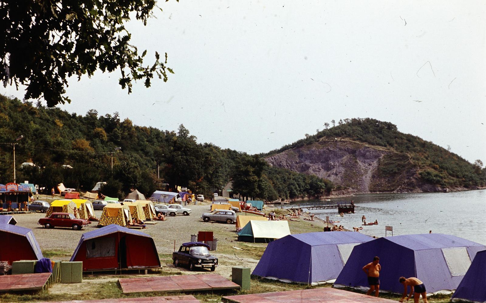 Slovakia, Széles-tó (Zemplínska šírava), Medve-hegy (Medvedia hora)., 1973, Kozák, Fortepan #286533