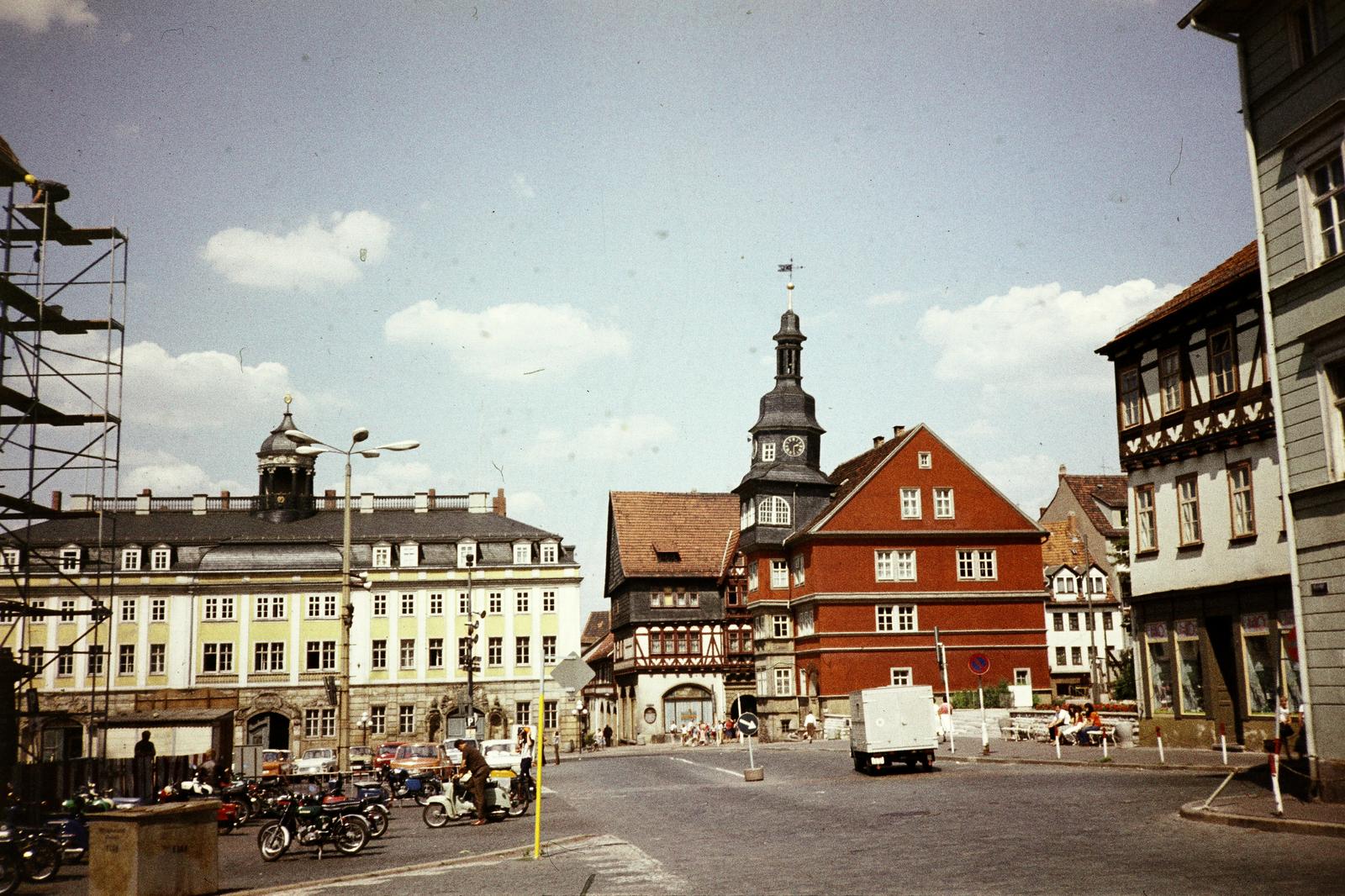 Germany, Eisenach, Markt, Városháza., 1976, Kozák, colorful, GDR, Fortepan #286792