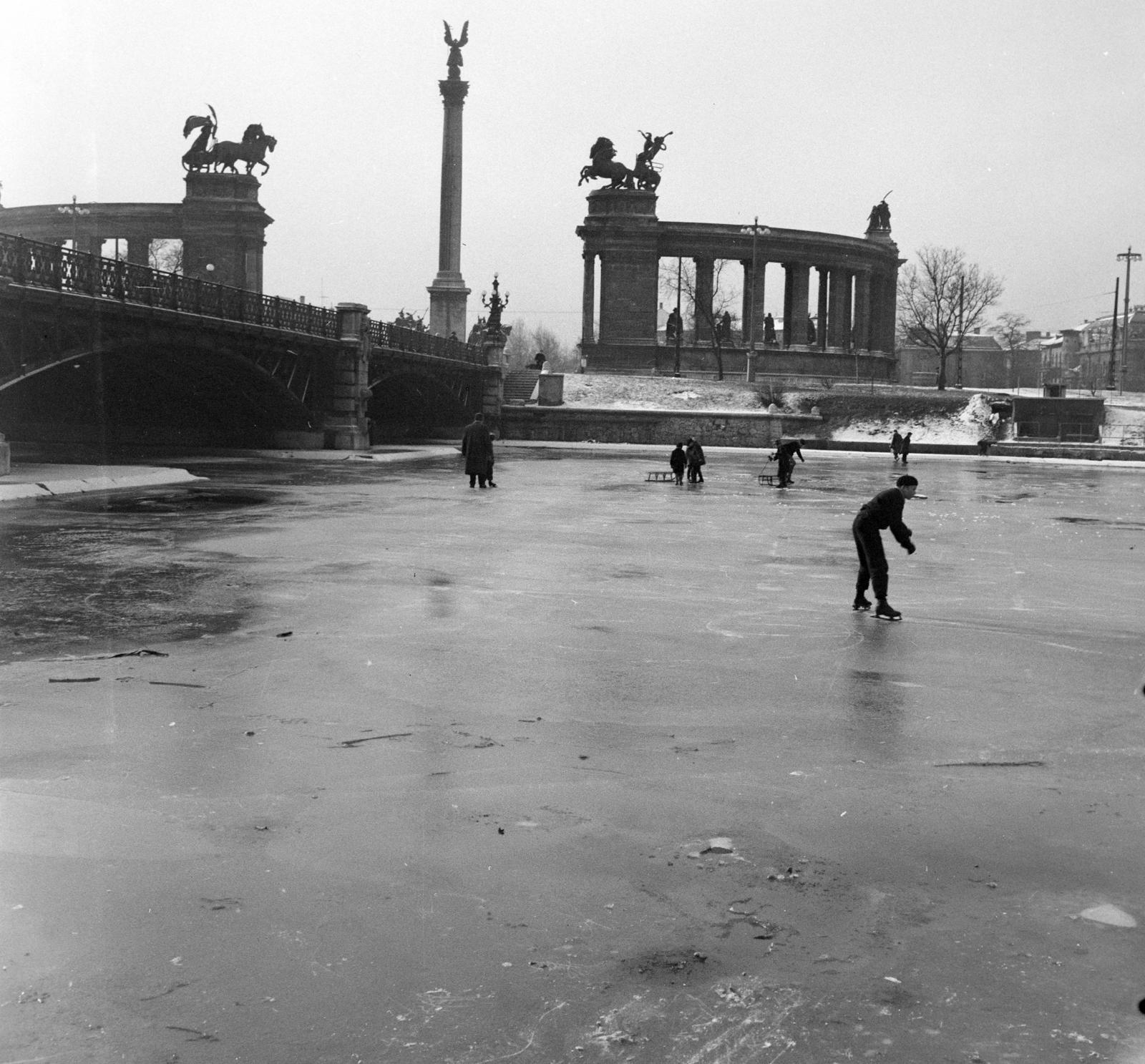 1959, Szentkuthy Ibolya, sledge, skating, Fortepan #286993
