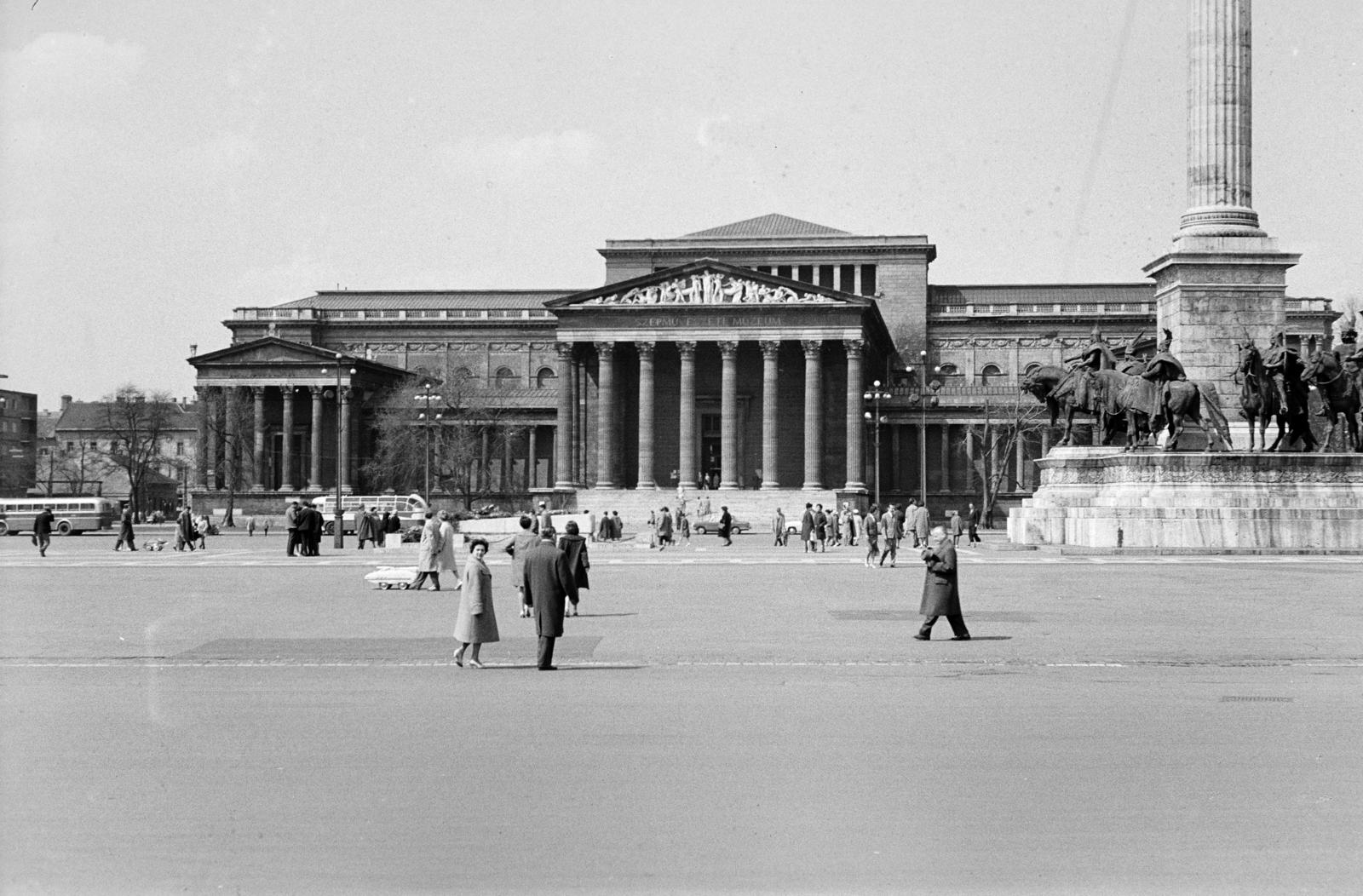Magyarország, Budapest XIV., Hősök tere, Szépművészeti Múzeum., 1960, Tóth Ákos, Budapest, Fortepan #287172