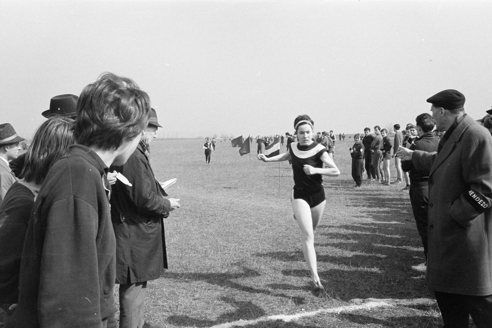 Hungary, Budaörs Airport, Budapest XI., mezei futóverseny., 1963, Tóth Ákos, Budapest, competitive running, Fortepan #287262