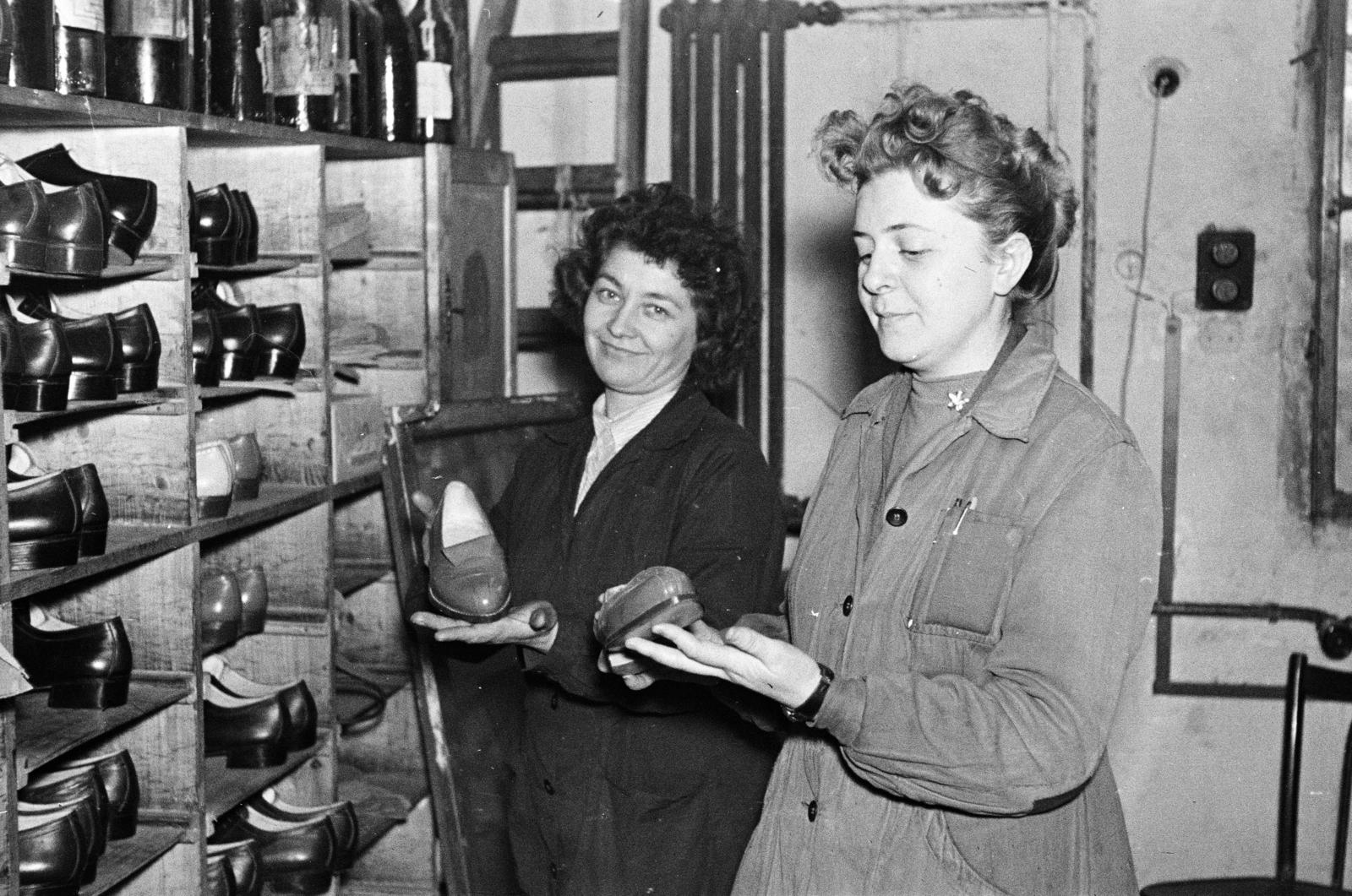 1960, Tóth Ákos, shoe, woman, Fortepan #287280