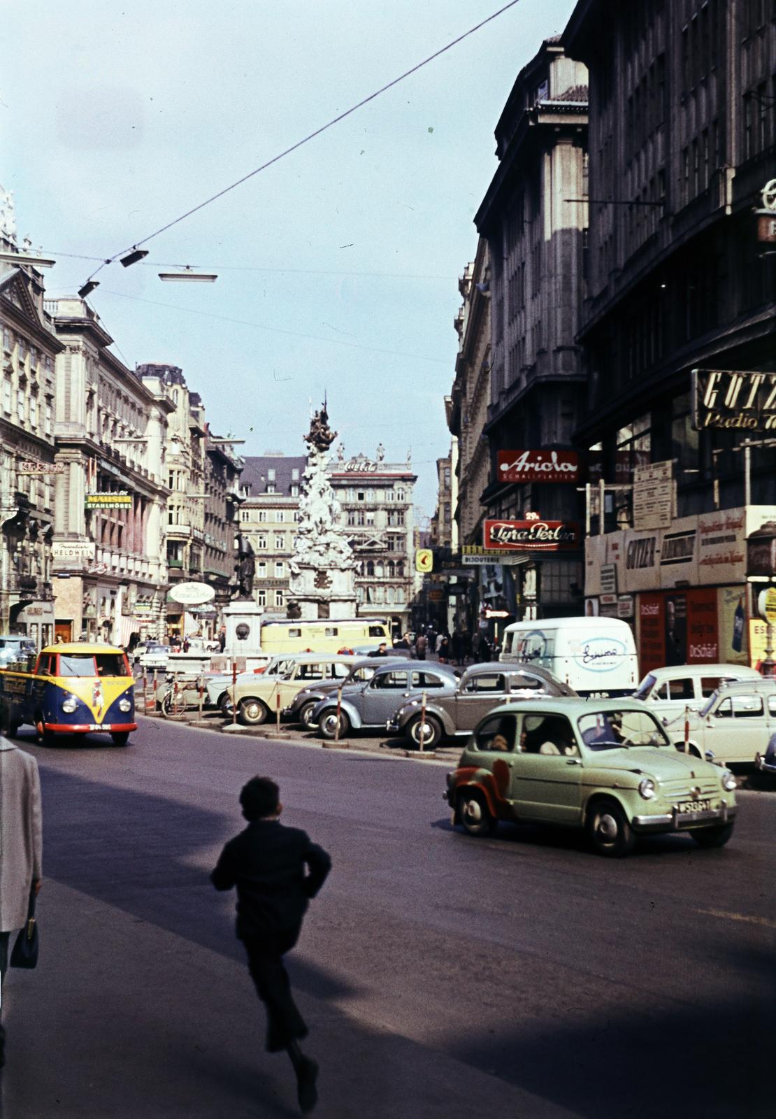 Ausztria, Bécs, Graben, szemben a Pestisoszlop., 1962, Szomolányi József, színes, Fortepan #287335