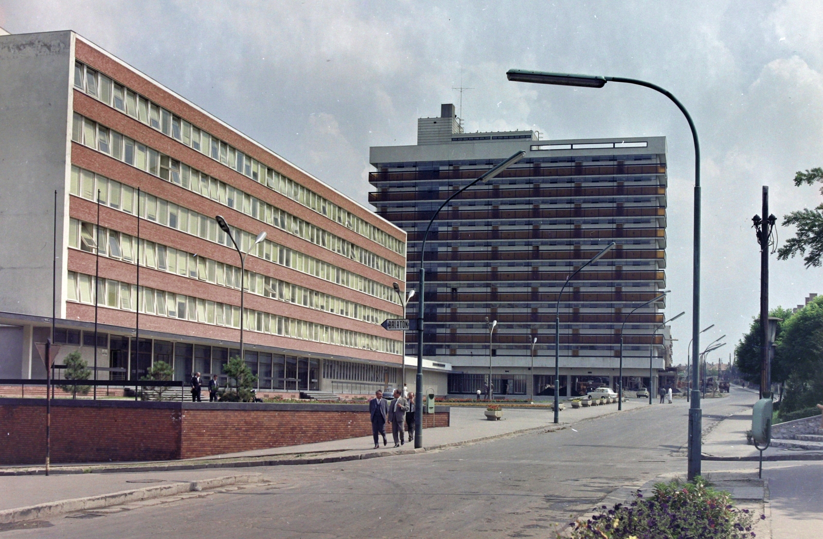 Hungary, Veszprém, Egyetem utca, egyetemi diákszálló., 1968, Építésügyi Dokumentációs és Információs Központ, VÁTI, colorful, student dorm, Fortepan #28742