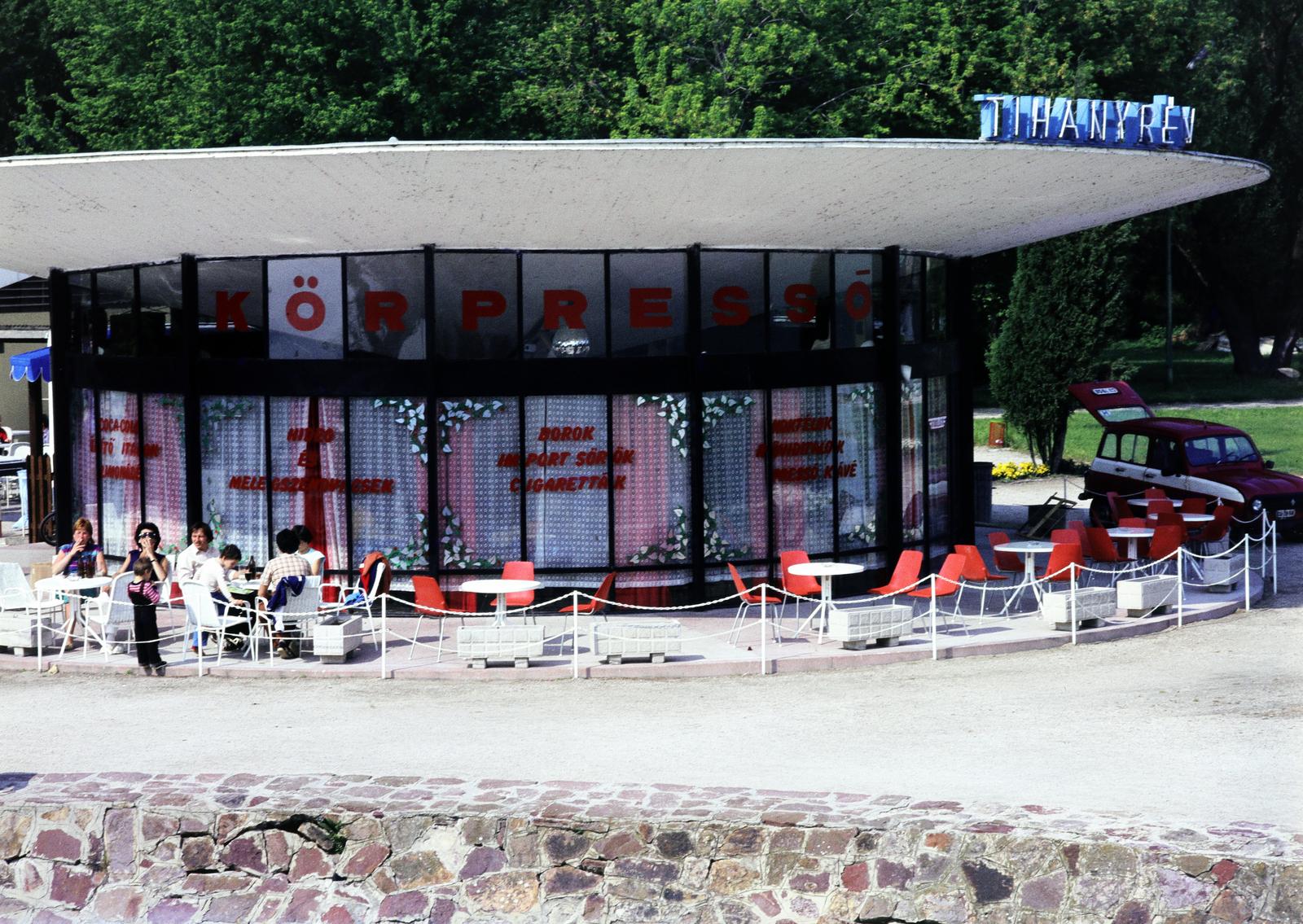 Hungary,Lake Balaton, Tihany, rév, kompkikötő., 1981, Saphier Herbert, Fortepan #287425