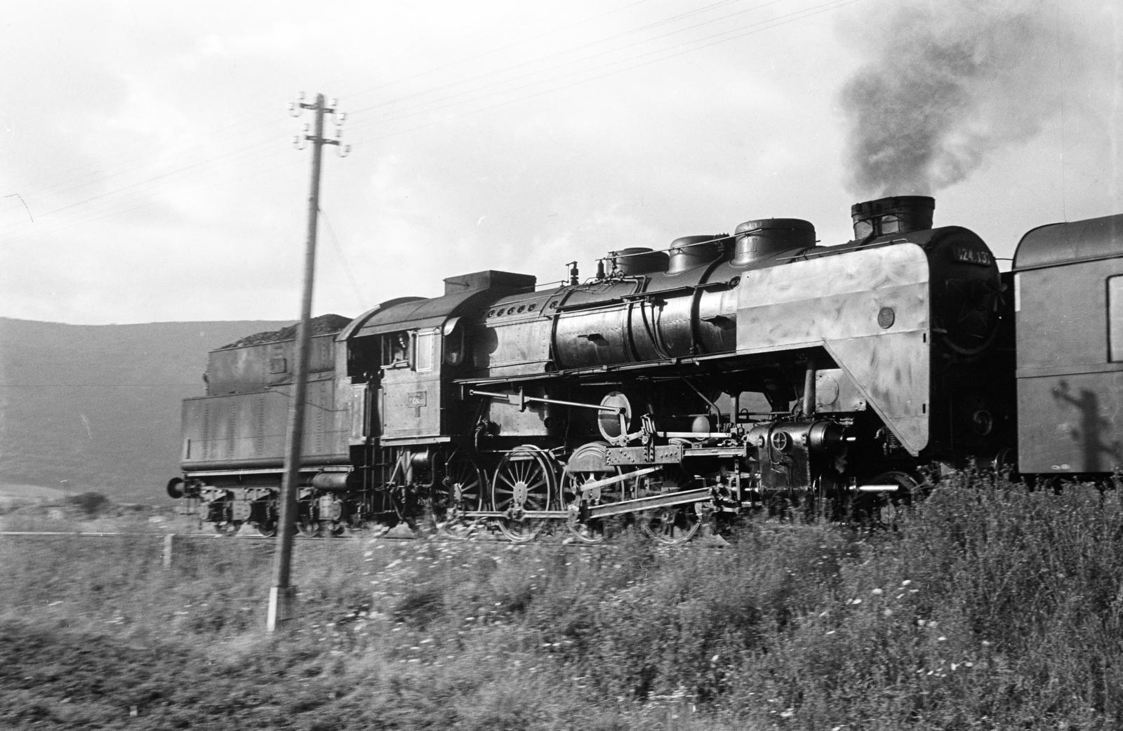 1955, Ladinek Viktor, steam locomotive, MÁV Class 424, Fortepan #287455