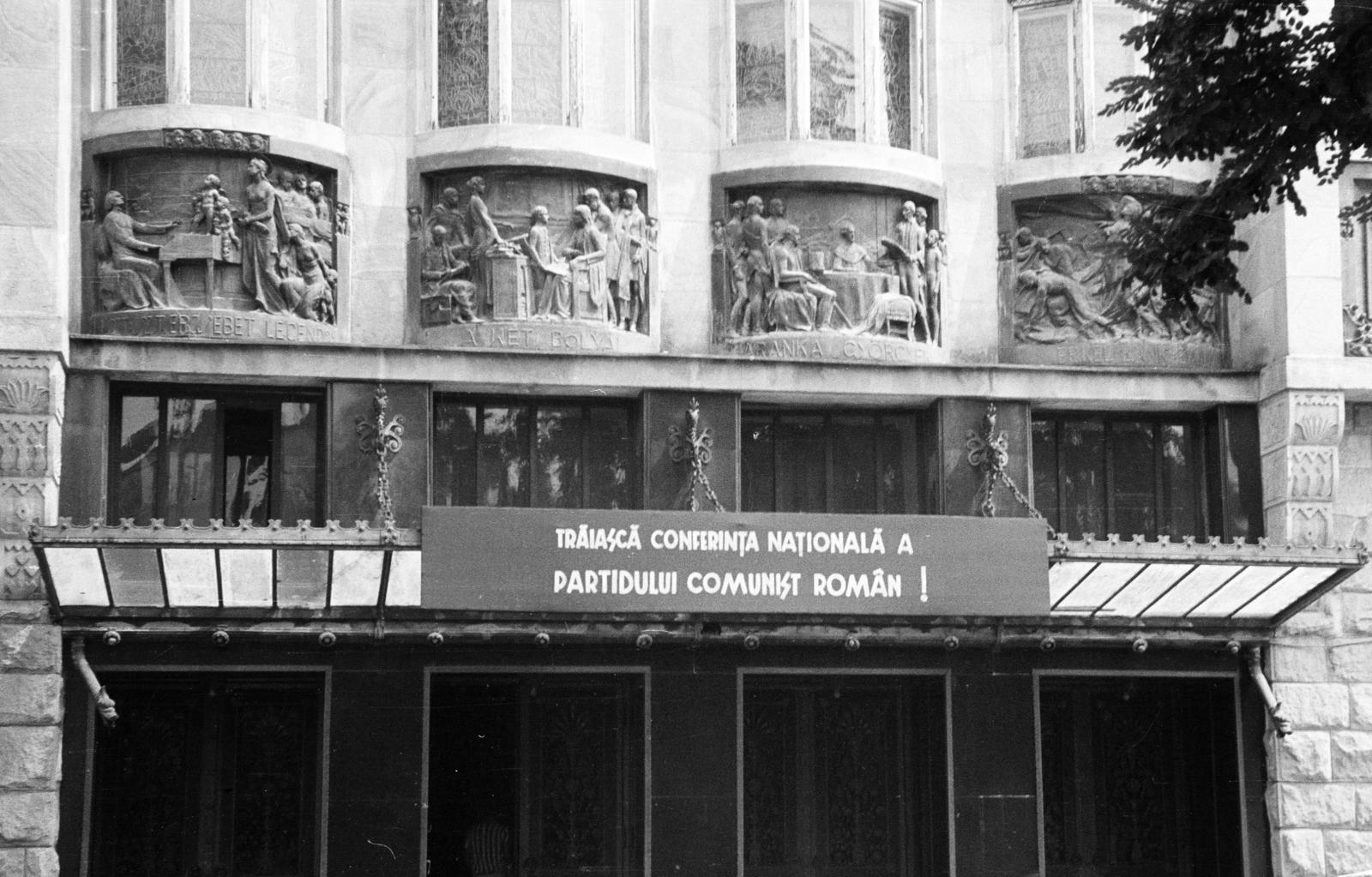 1974, Liszkay Ferenc, Romanian sign, relief, Fortepan #287612