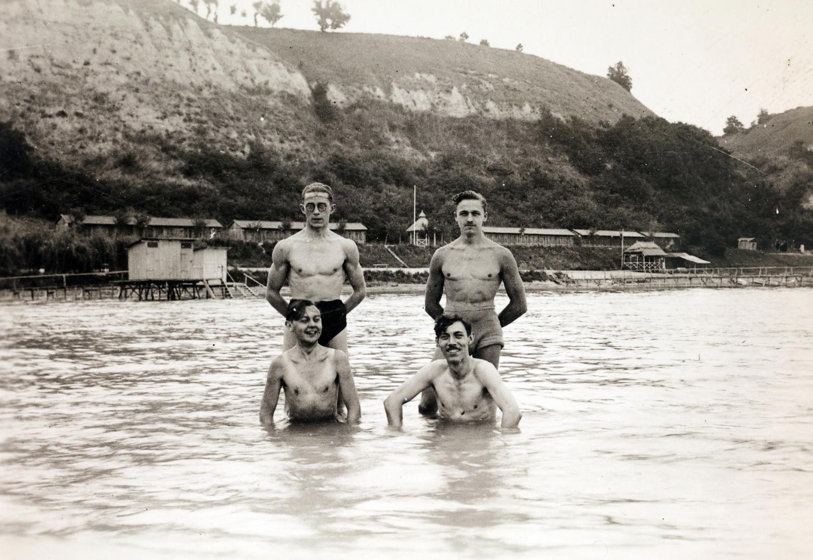 Magyarország, Balatonakarattya, Bercsényi strand., 1933, Fábián István, Fortepan #287796