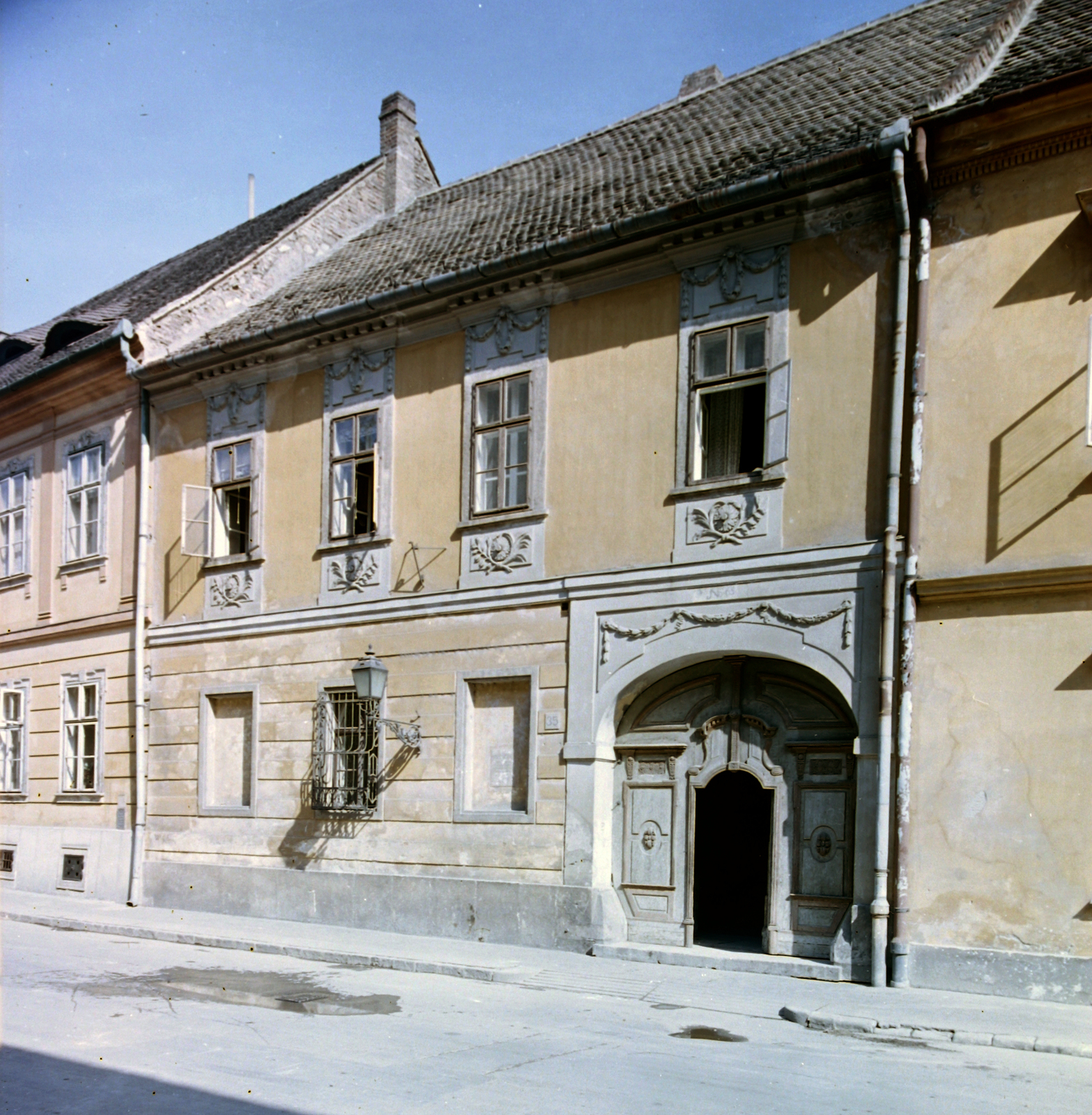 Hungary, Budapest I., Úri utca 35., 1965, Építésügyi Dokumentációs és Információs Központ, VÁTI, colorful, Budapest, Fortepan #28782