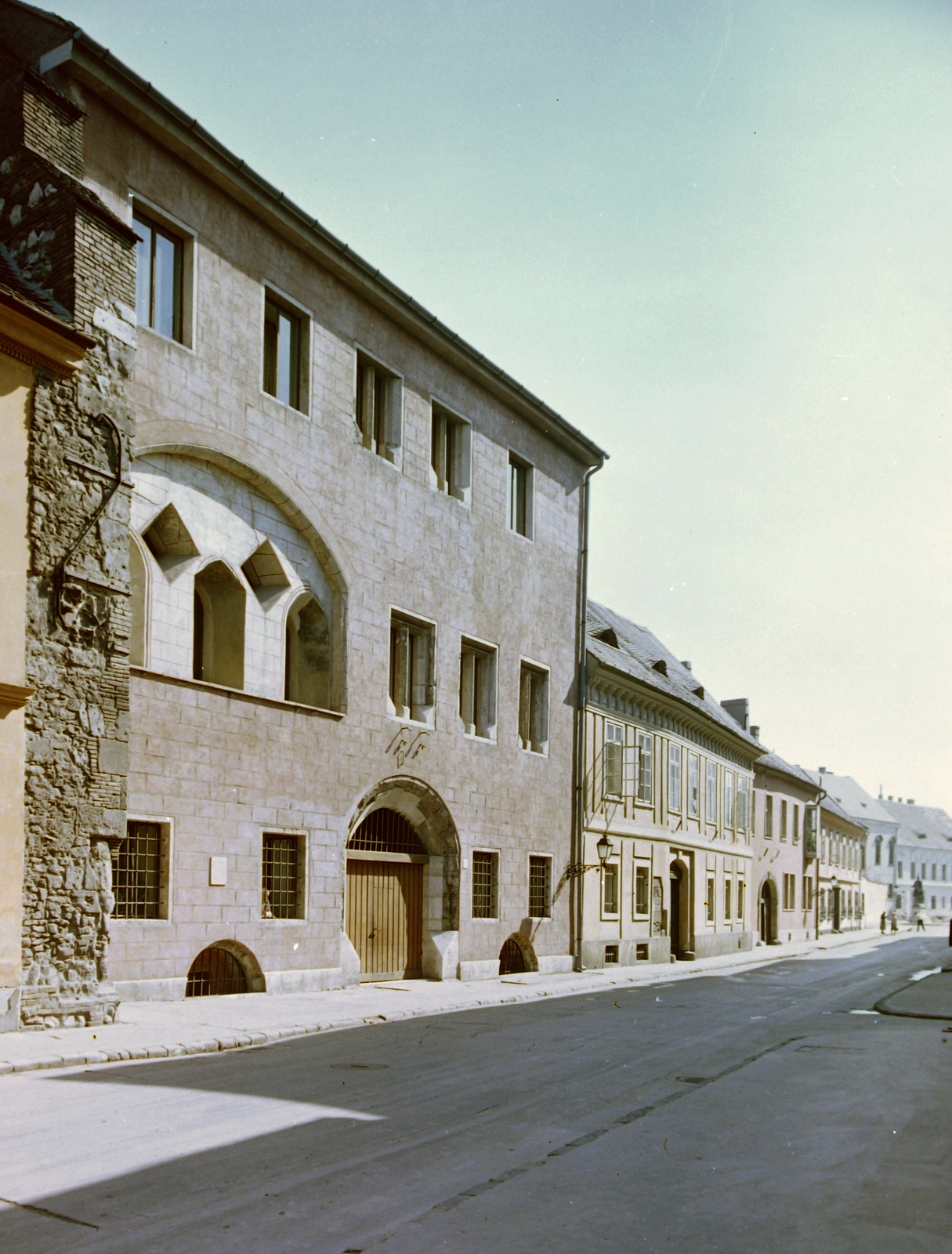 Hungary, Budapest I., Úri utca 31., 1965, Építésügyi Dokumentációs és Információs Központ, VÁTI, colorful, street view, Budapest, Fortepan #28784