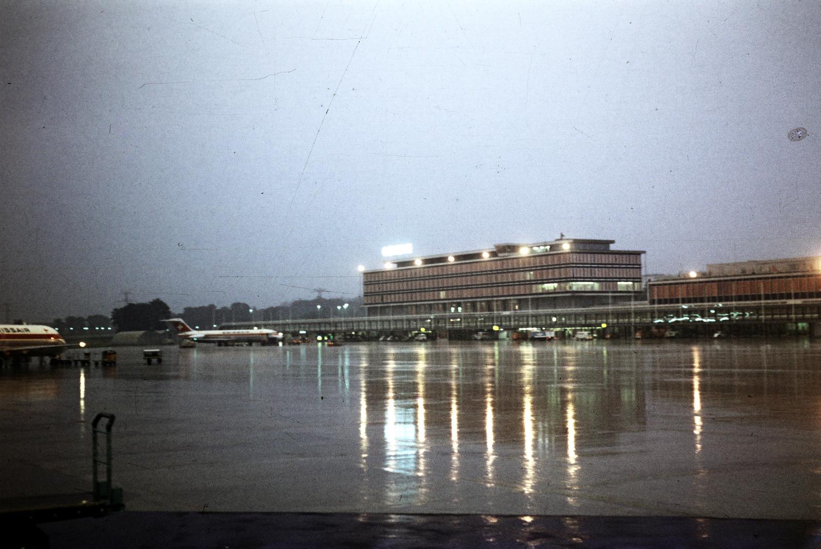 Switzerland, Geneva, nemzetközi repülőtér., 1964, Csaba László örökösei, colorful, Fortepan #288157