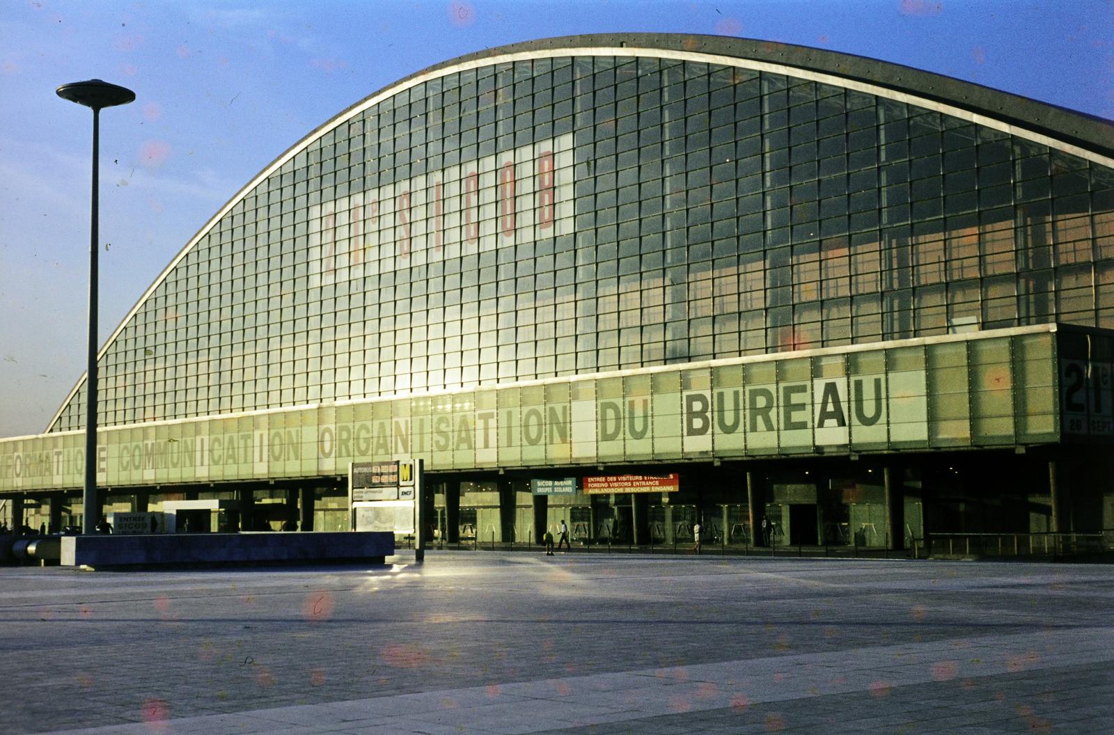 France, Puteaux, La Défense üzleti központ Párizs elővárosában, a CNIT épülete., 1970, Csaba László örökösei, Fortepan #288229