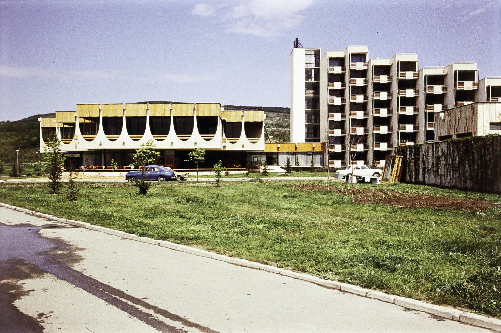 Bulgaria, Alassio, előtérben a Hotel Laguna., 1972, Csaba László örökösei, Fortepan #288280