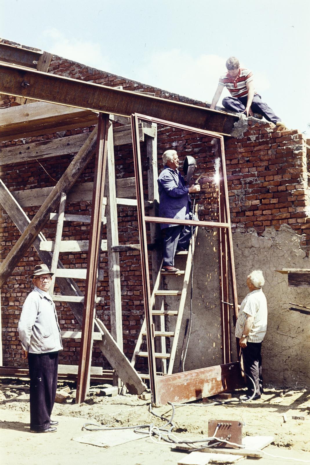 Hungary, a Szent Pál-kápolna építkezése (tervező Csaba László, 1974.), 1974, Csaba László örökösei, Fortepan #288376