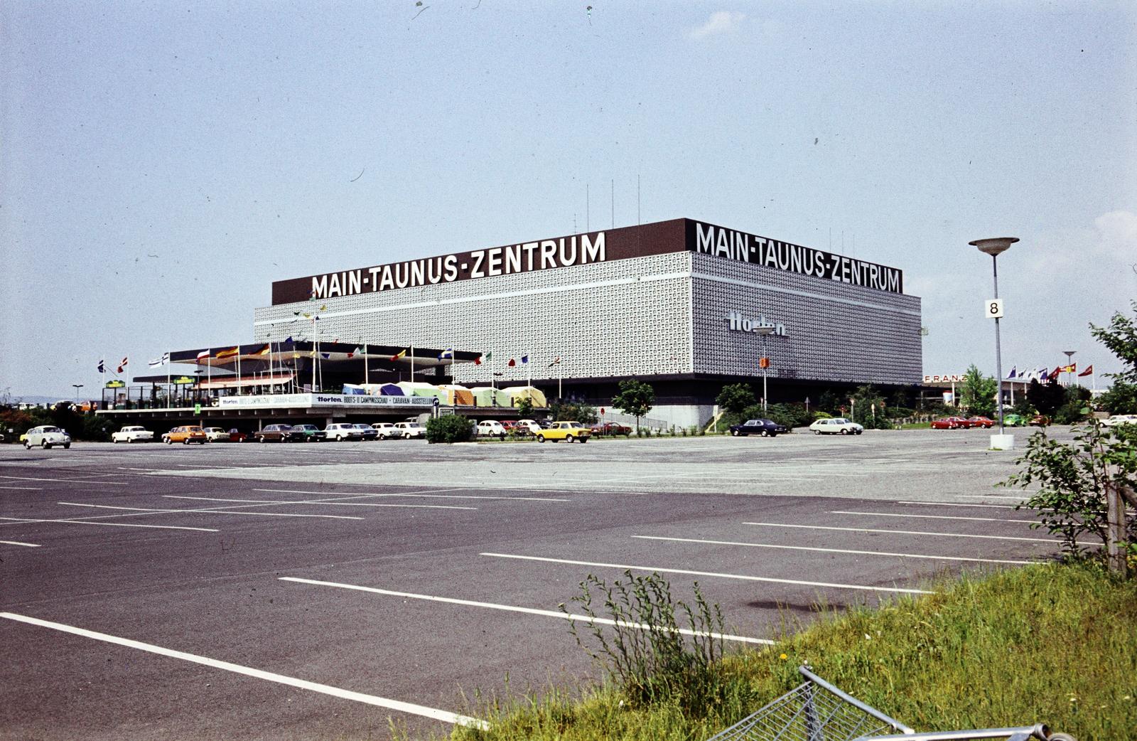 Germany, a Main Taunus Zentrum bevásárlóközpont., 1974, Csaba László örökösei, Fortepan #288386