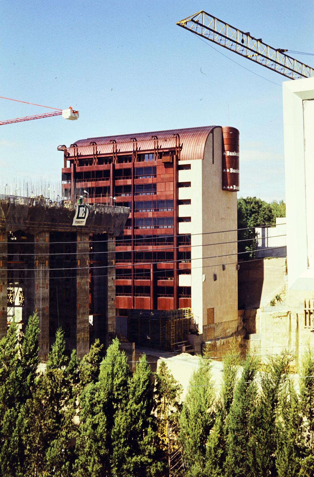 Spanyolország, Madrid, Paseo de la Castellana 46., Edificio Bankunión., 1976, Csaba László örökösei, Fortepan #288415