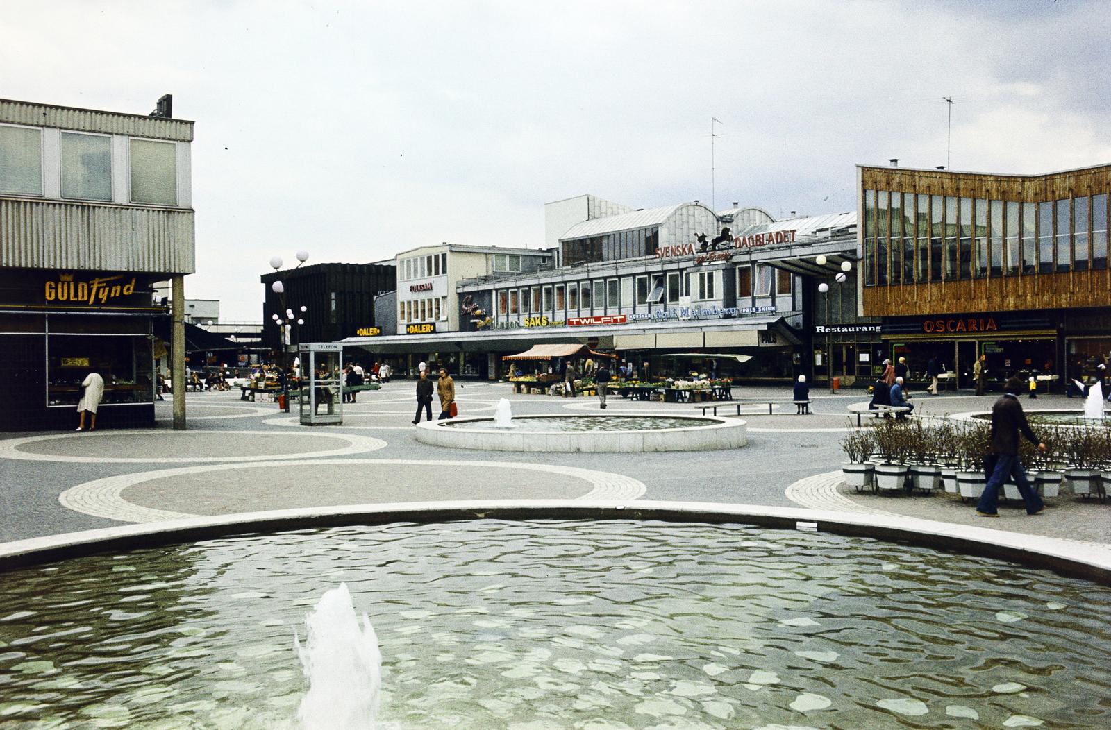 Svédország, Stockholm, Vällingby Torg, Vällingby Centrum (bevásárlóközpont)., 1977, Csaba László örökösei, Fortepan #288426