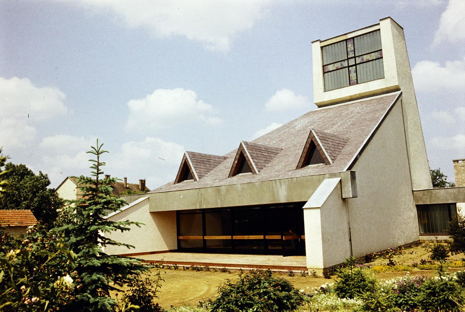 Hungary, Szent Pál-kápolna (tervező Csaba László, 1974.)., 1977, Csaba László örökösei, Fortepan #288434