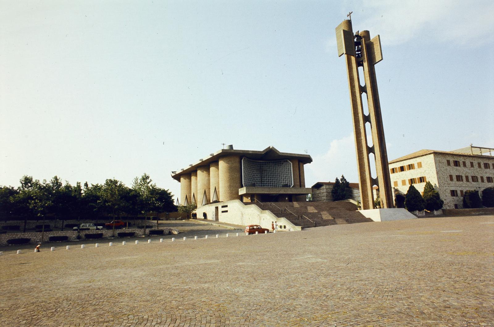 Italy, Viale Madre Speranza, Santuario dell'Amore Misericordioso (Az irgalmas szeretet szentélye)., 1980, Csaba László örökösei, Fortepan #288525